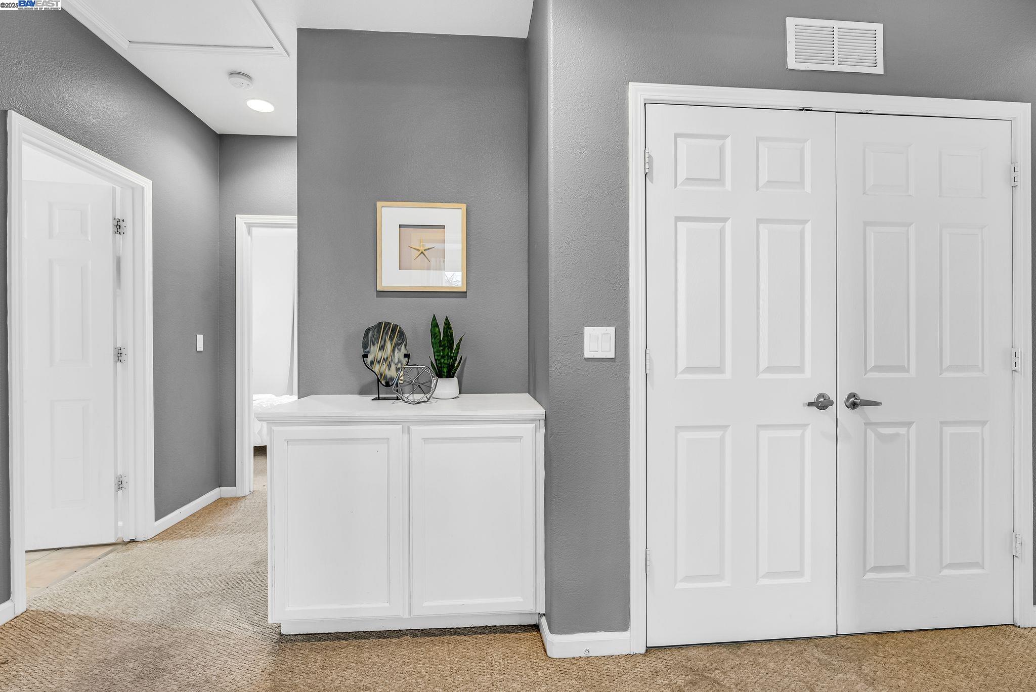 Detail Gallery Image 13 of 36 For 11 Cassia Ct, Pittsburg,  CA 94565 - 4 Beds | 2/1 Baths