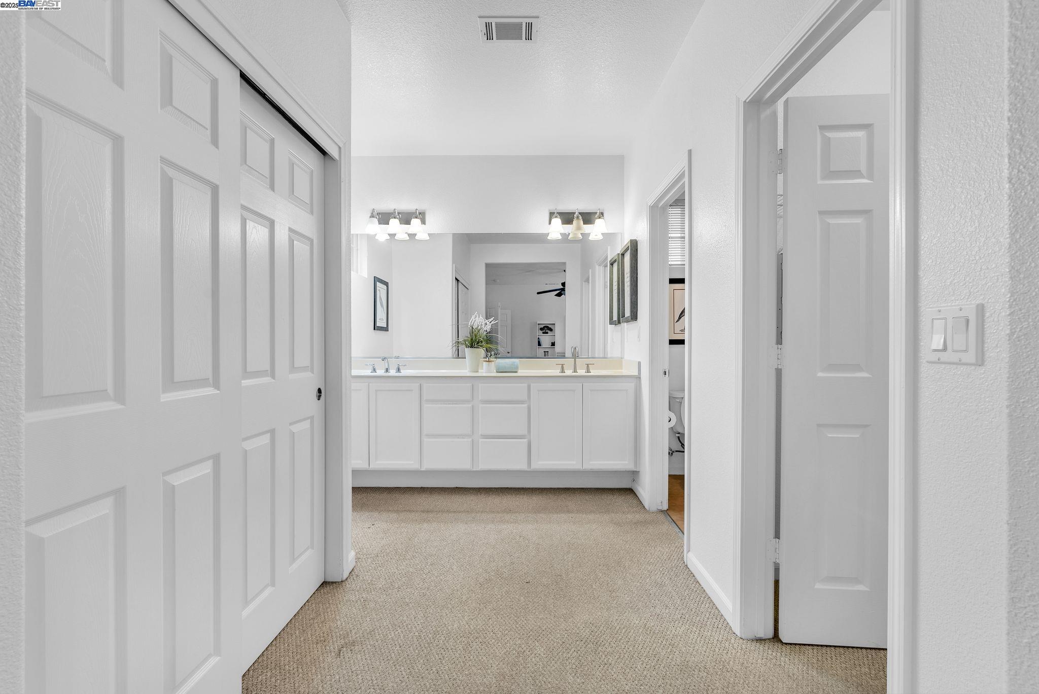 Detail Gallery Image 23 of 36 For 11 Cassia Ct, Pittsburg,  CA 94565 - 4 Beds | 2/1 Baths