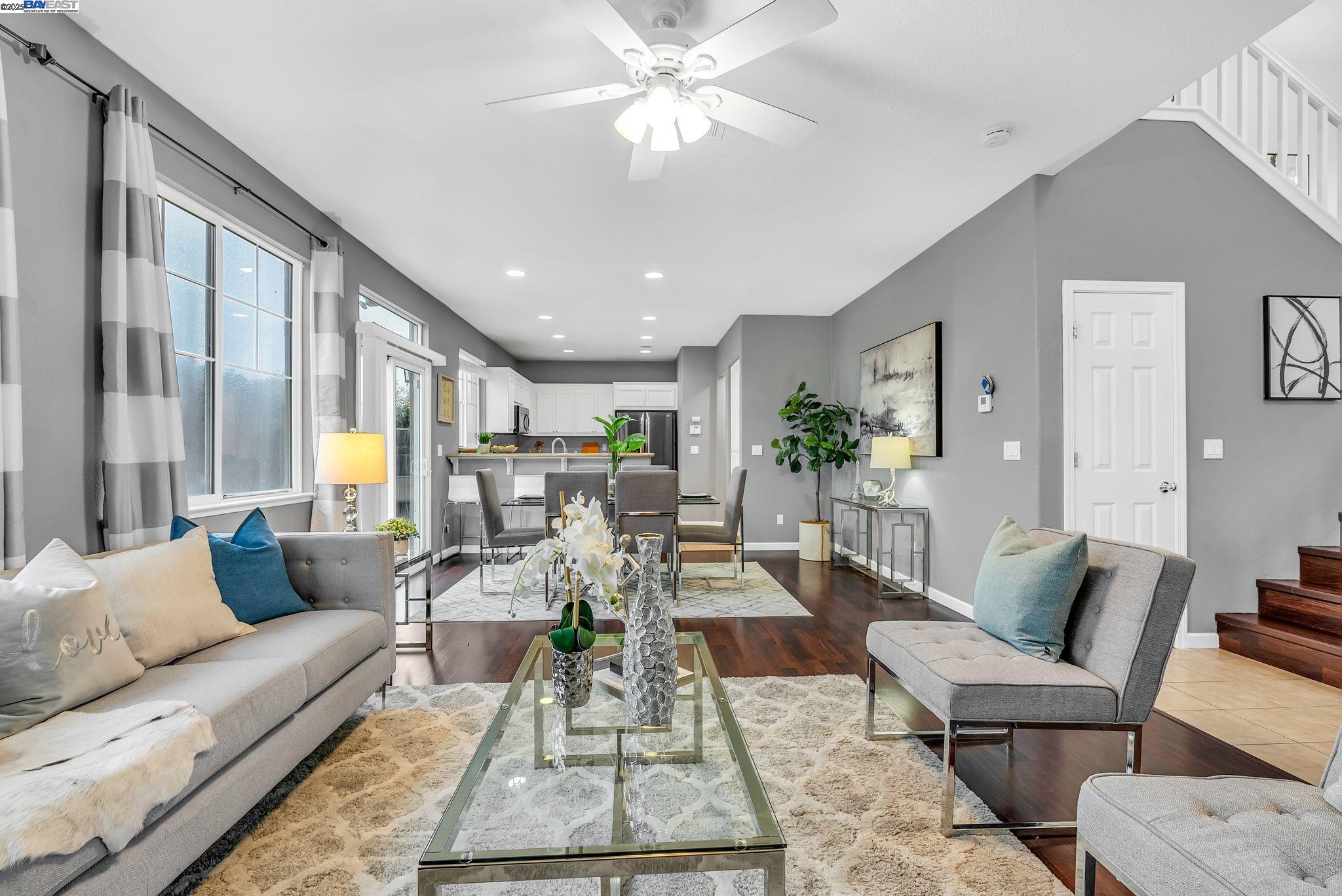 Detail Gallery Image 4 of 36 For 11 Cassia Ct, Pittsburg,  CA 94565 - 4 Beds | 2/1 Baths