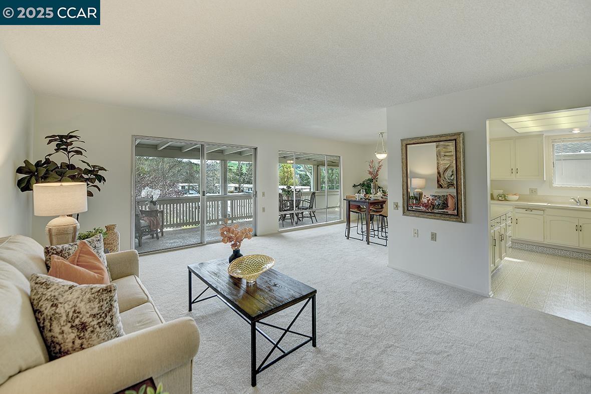 Photo #5: 41088913 Listing 