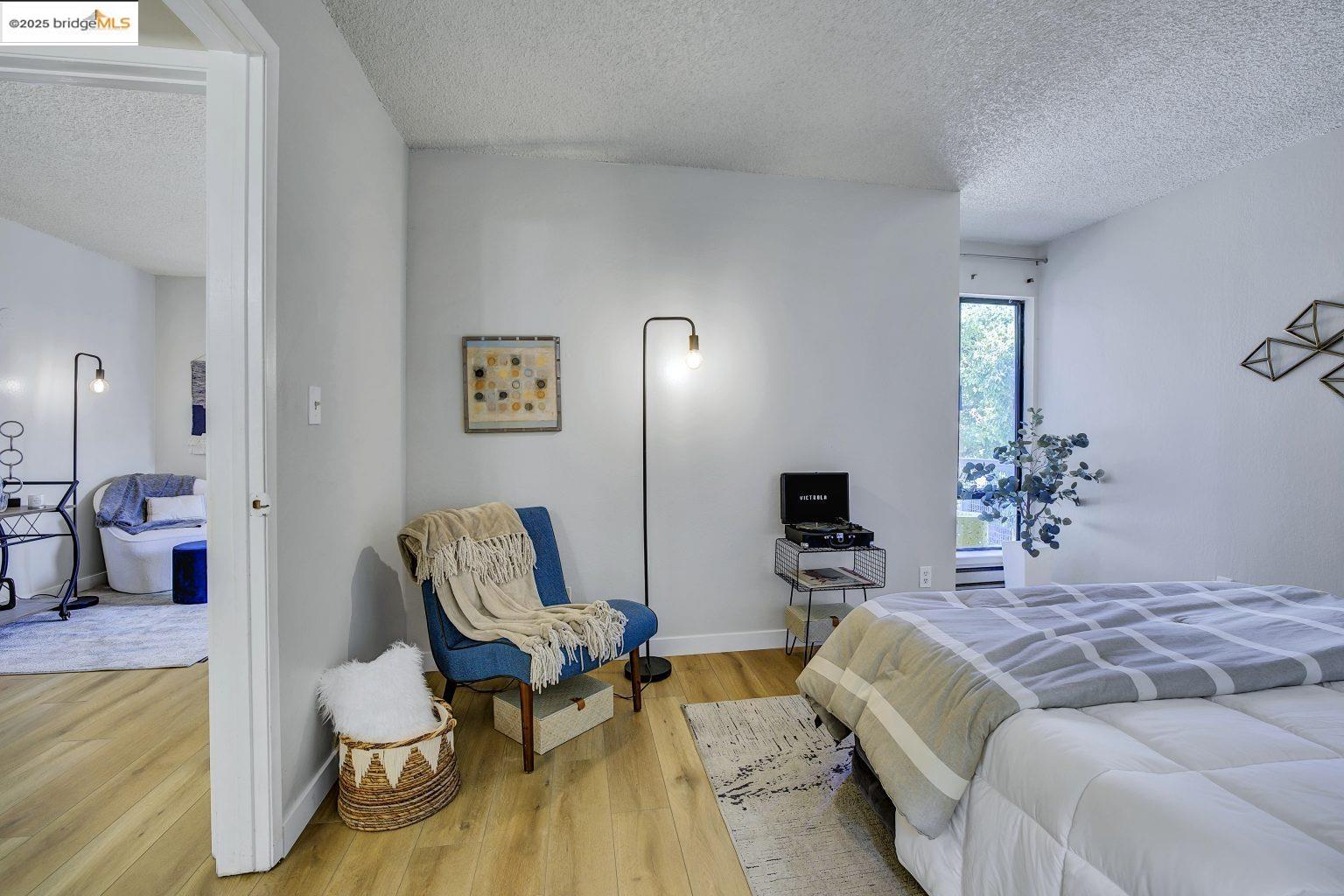Photo #2: 41088915 Listing 
