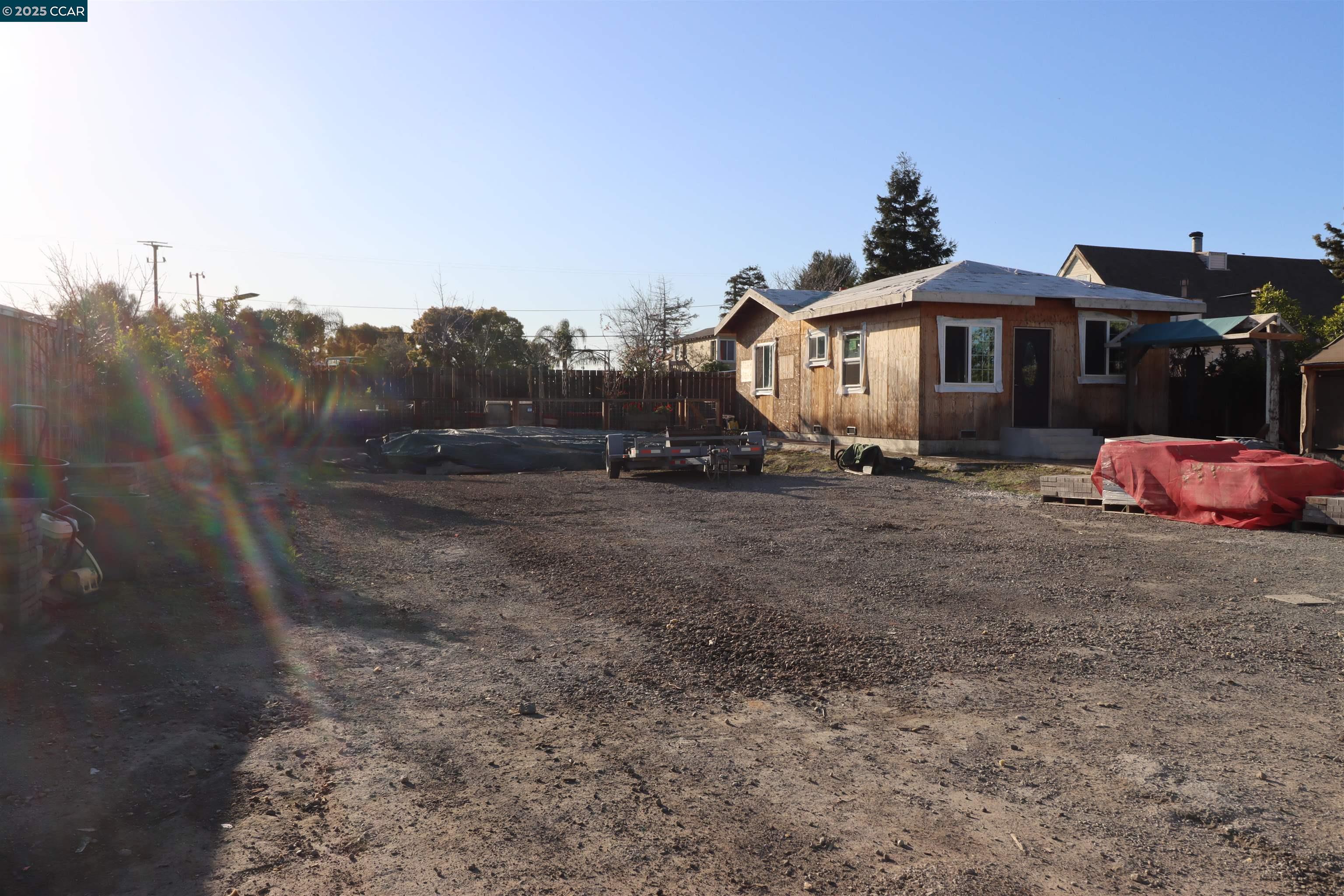 Detail Gallery Image 7 of 19 For 209 Solano Ave, Bay Point,  CA 94565 - – Beds | – Baths
