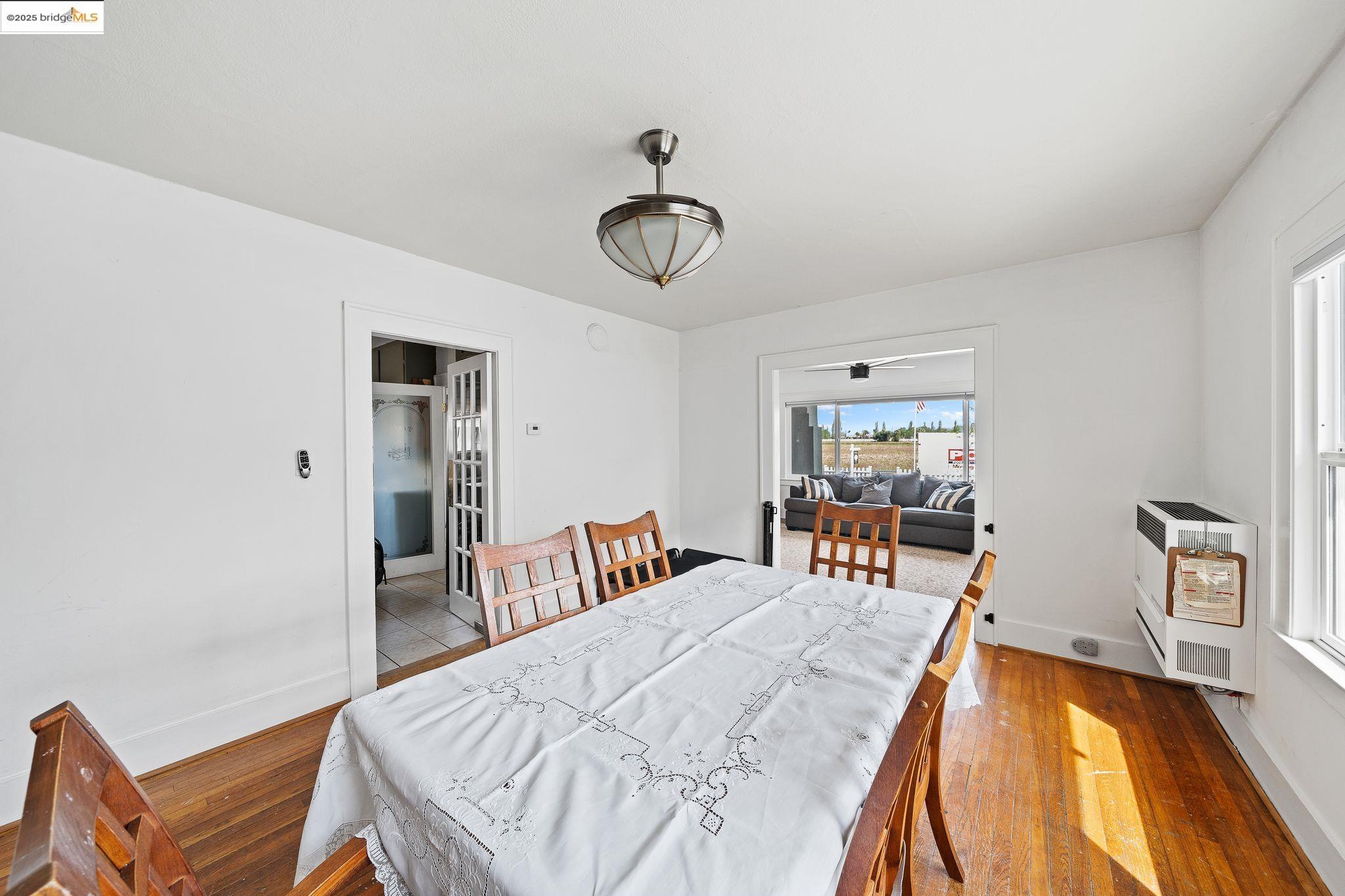 Detail Gallery Image 12 of 53 For 2912 Camino Diablo, Byron,  CA 94514 - 3 Beds | 2 Baths