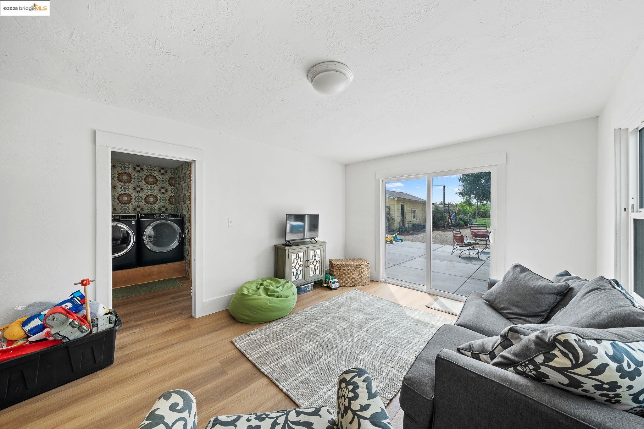 Detail Gallery Image 26 of 53 For 2912 Camino Diablo, Byron,  CA 94514 - 3 Beds | 2 Baths