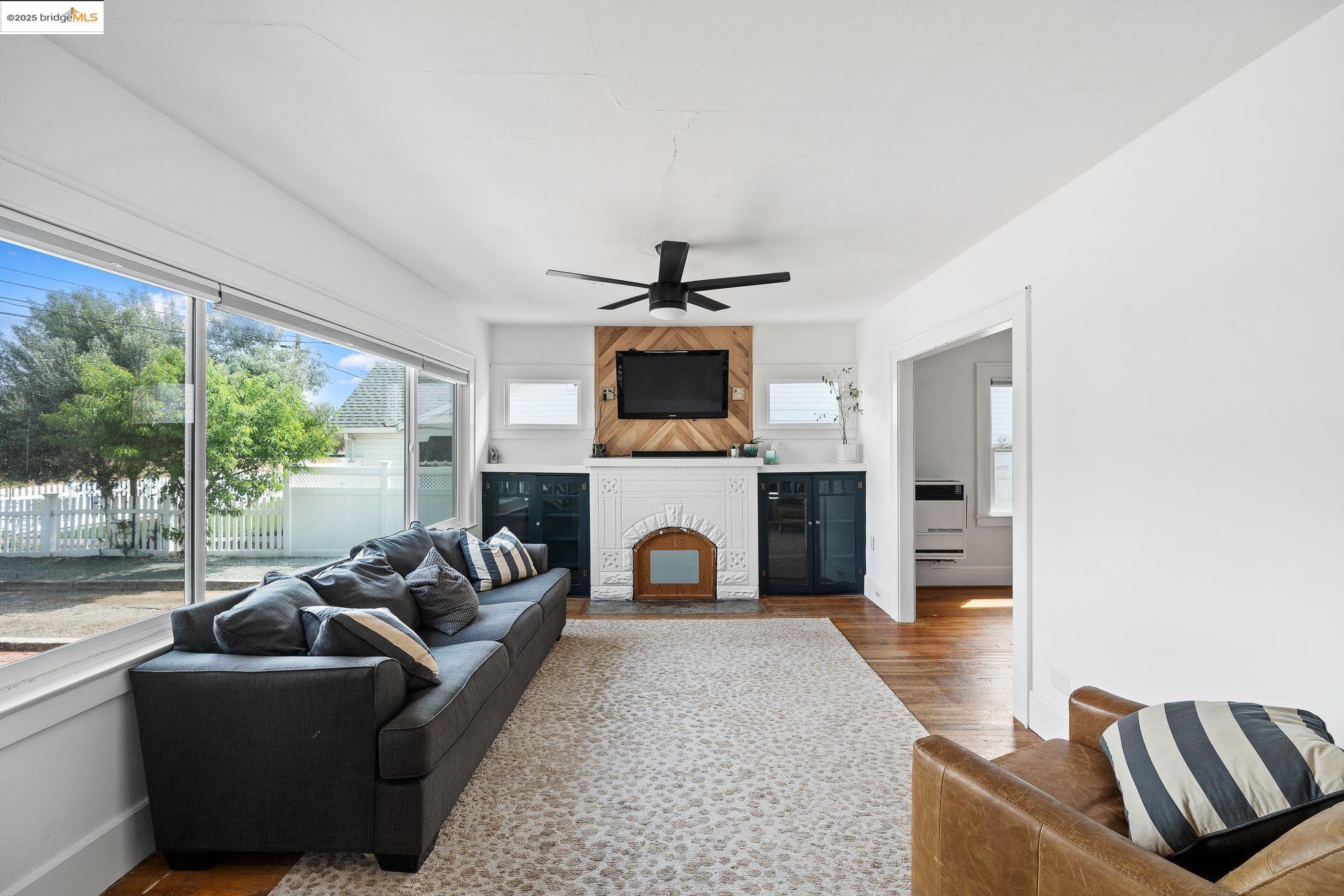 Detail Gallery Image 7 of 53 For 2912 Camino Diablo, Byron,  CA 94514 - 3 Beds | 2 Baths