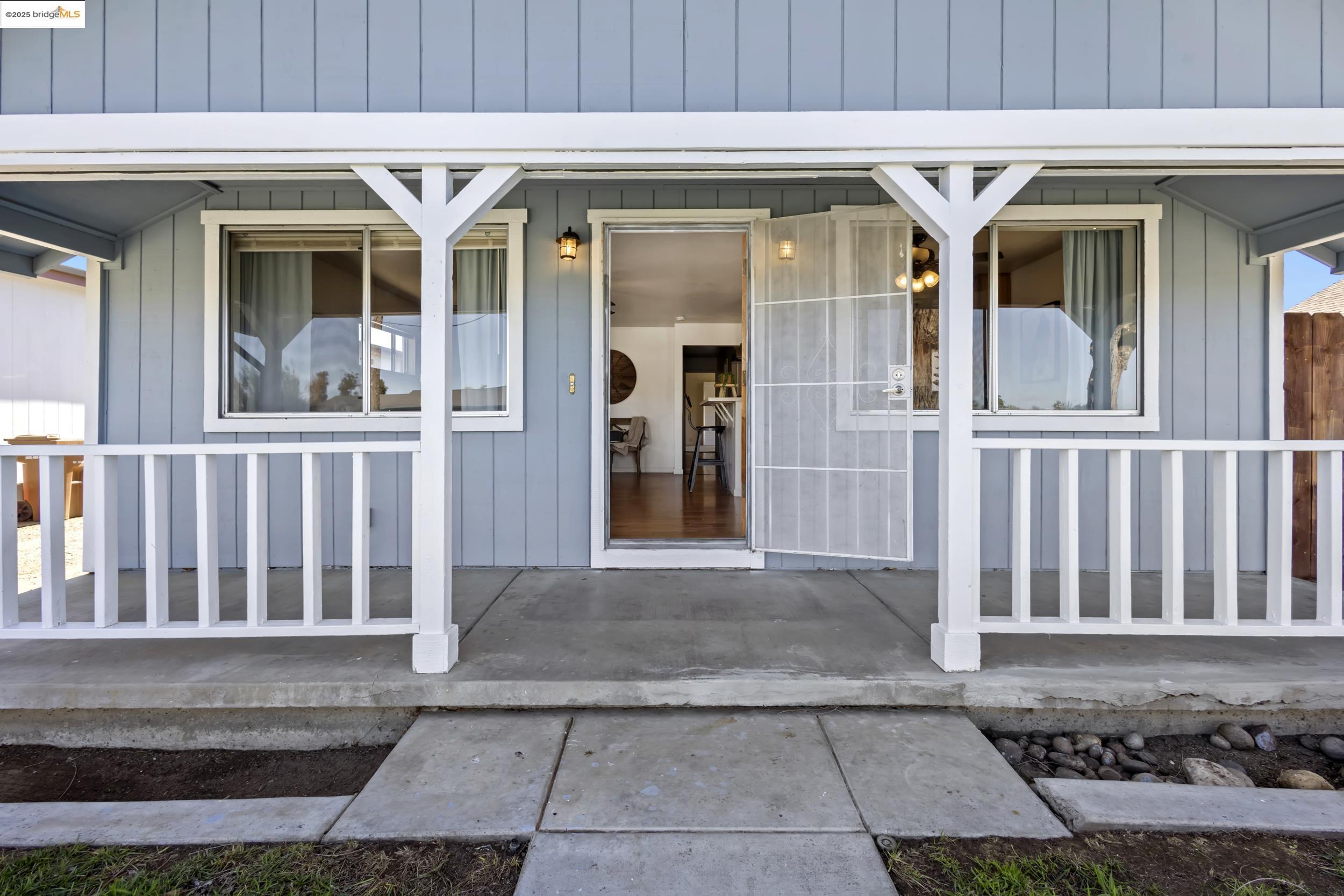 Detail Gallery Image 5 of 35 For 3474 Camino Diablo, Byron,  CA 94514 - 3 Beds | 2 Baths