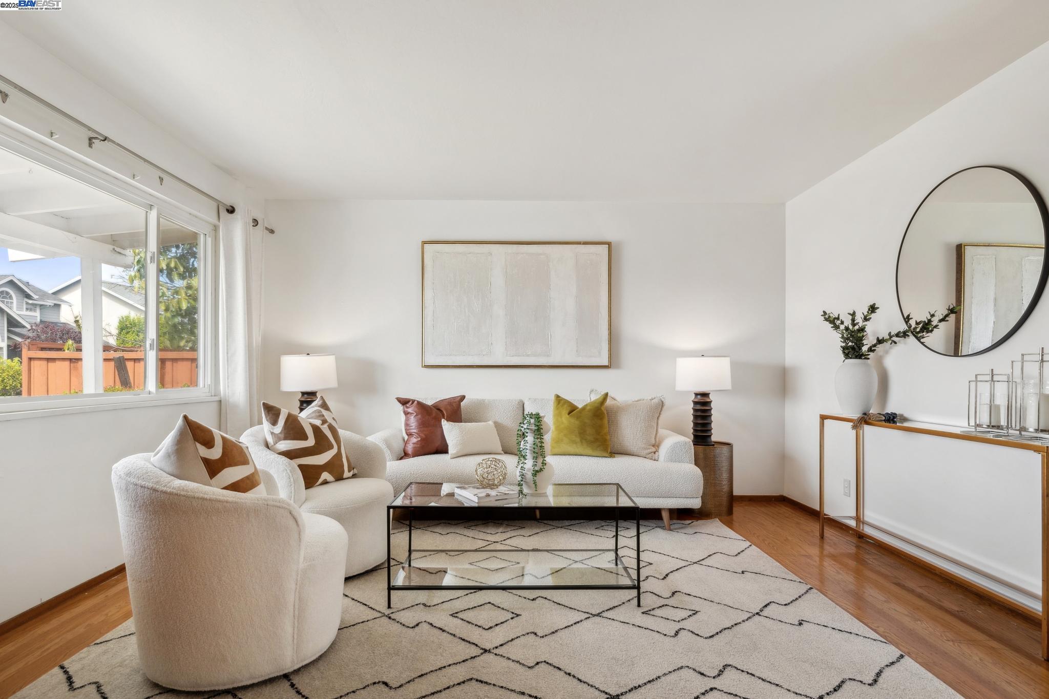 Detail Gallery Image 1 of 1 For 28580 Triton St, Hayward,  CA 94544 - 3 Beds | 1/1 Baths
