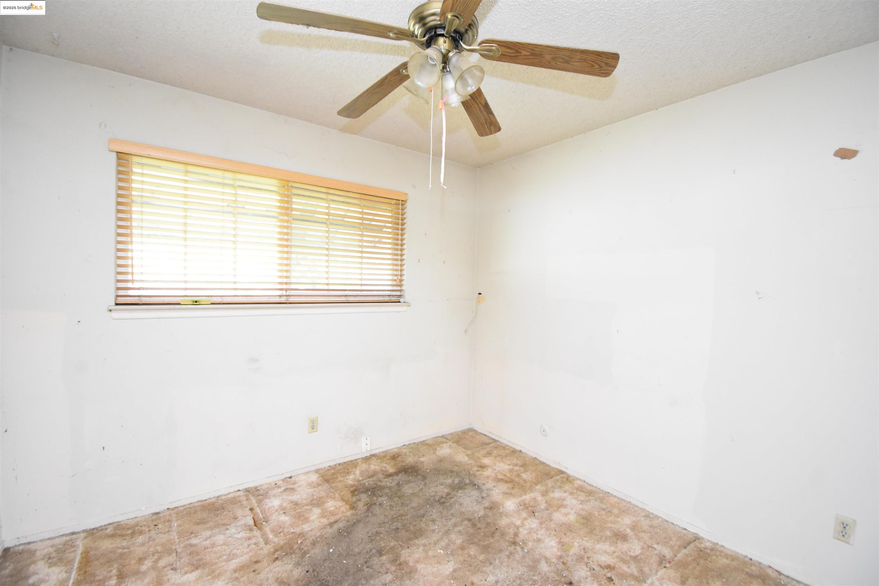 Detail Gallery Image 15 of 25 For 8733 Ensenada Dr, Stockton,  CA 95210 - 3 Beds | 2 Baths