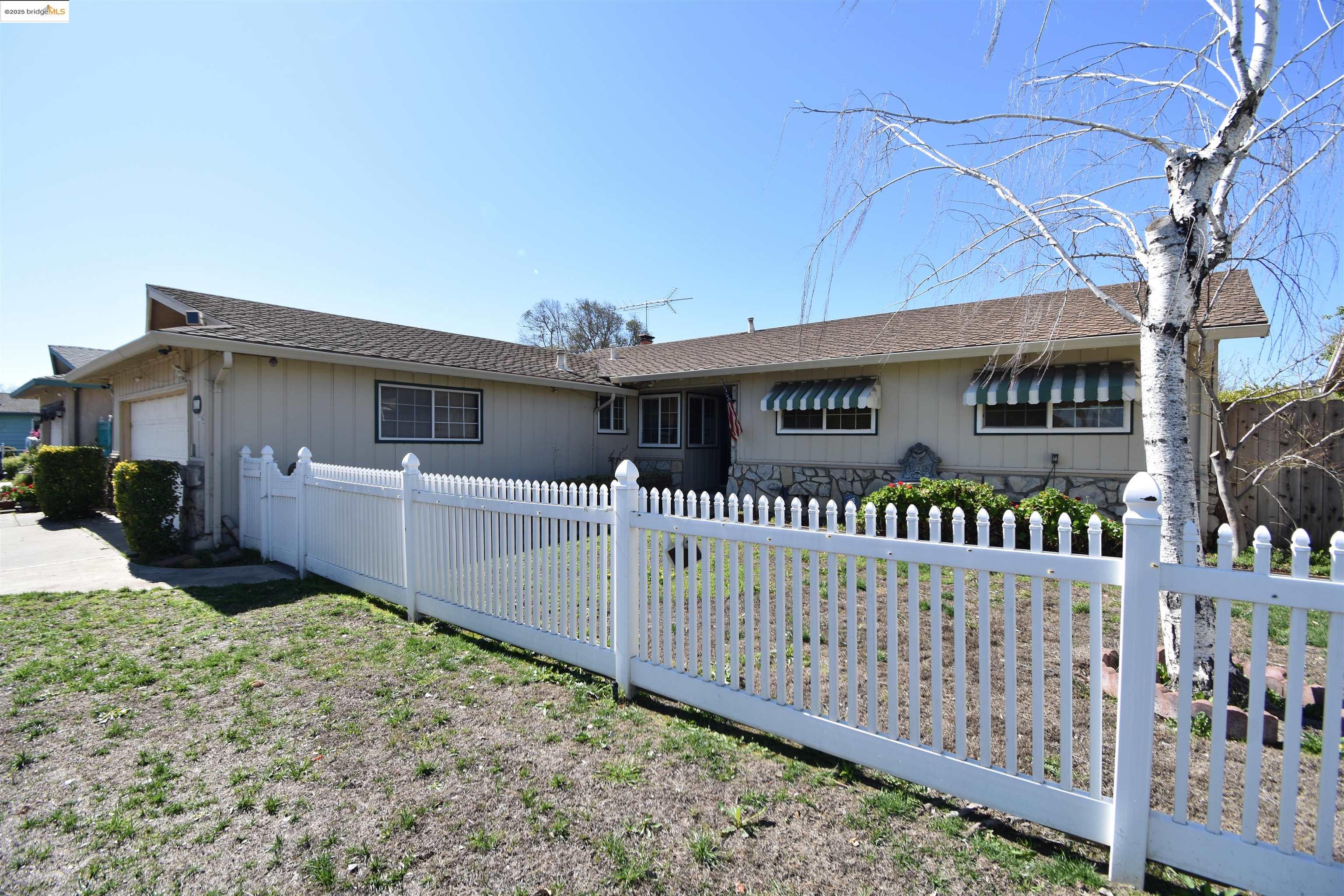Detail Gallery Image 25 of 25 For 8733 Ensenada Dr, Stockton,  CA 95210 - 3 Beds | 2 Baths