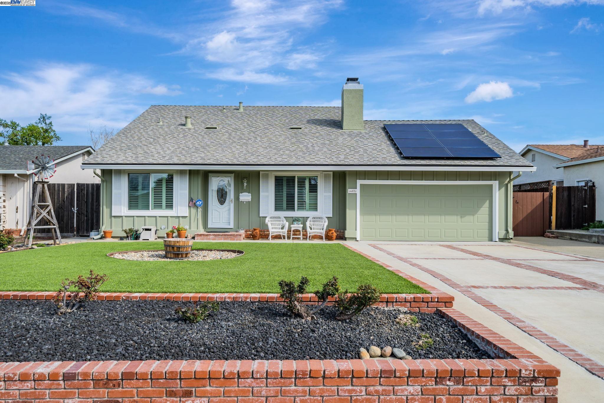 Detail Gallery Image 1 of 1 For 682 Colusa Way, Livermore,  CA 94551 - 4 Beds | 2 Baths