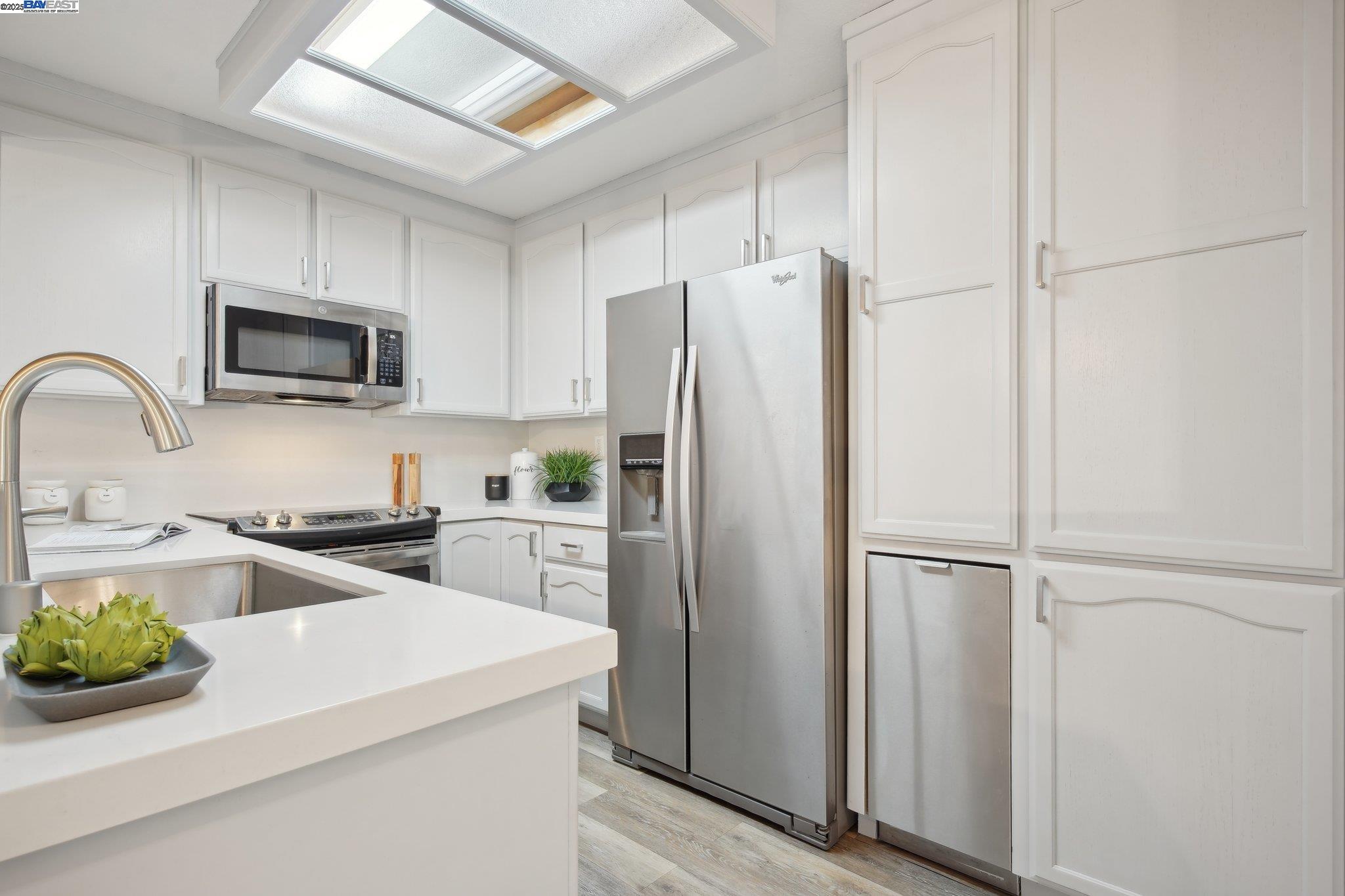 Photo #15: 41088950 Listing: Photo #15