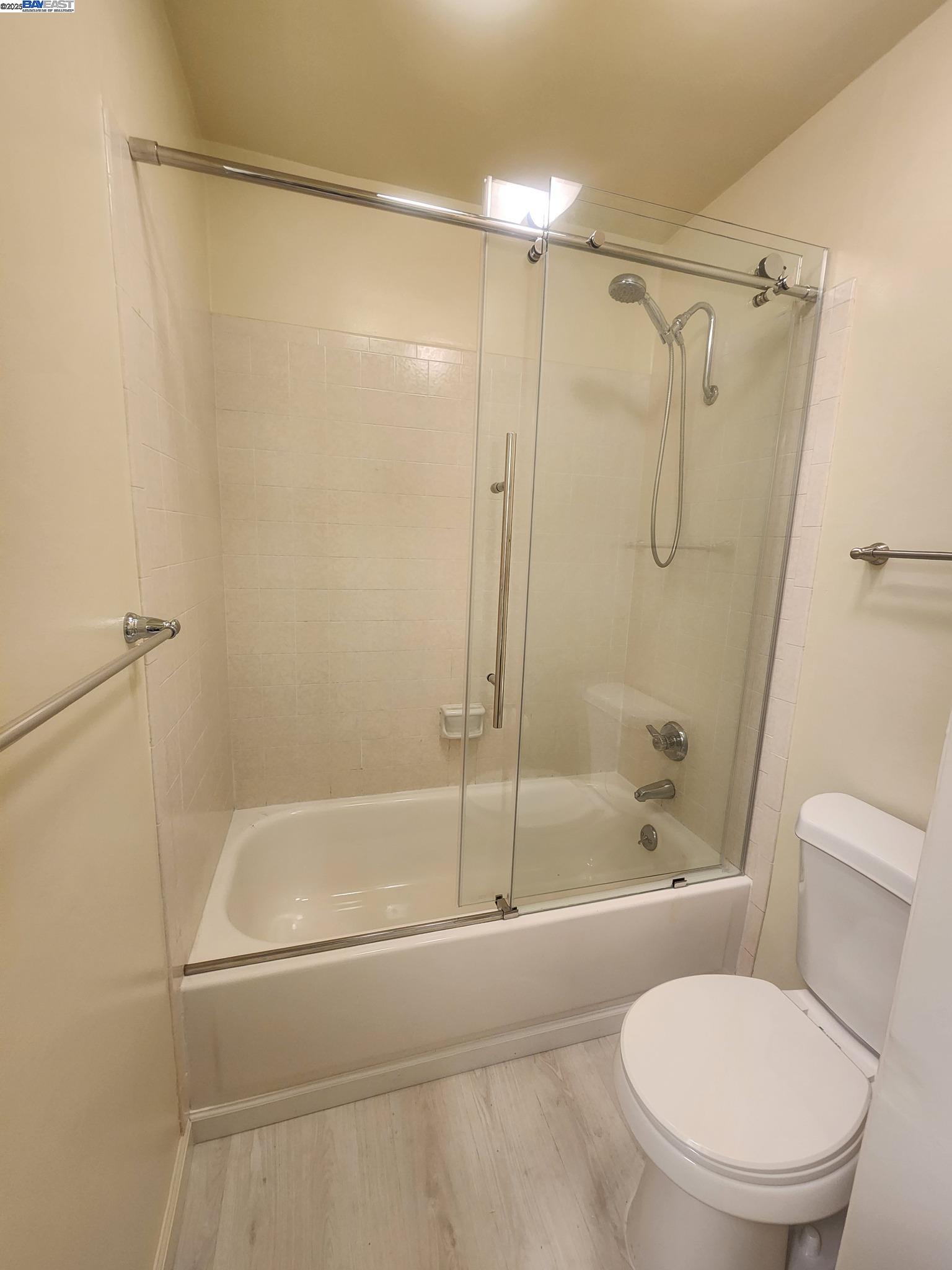 Detail Gallery Image 13 of 24 For 121 Rubicon Cir, Danville,  CA 94526 - 2 Beds | 2 Baths