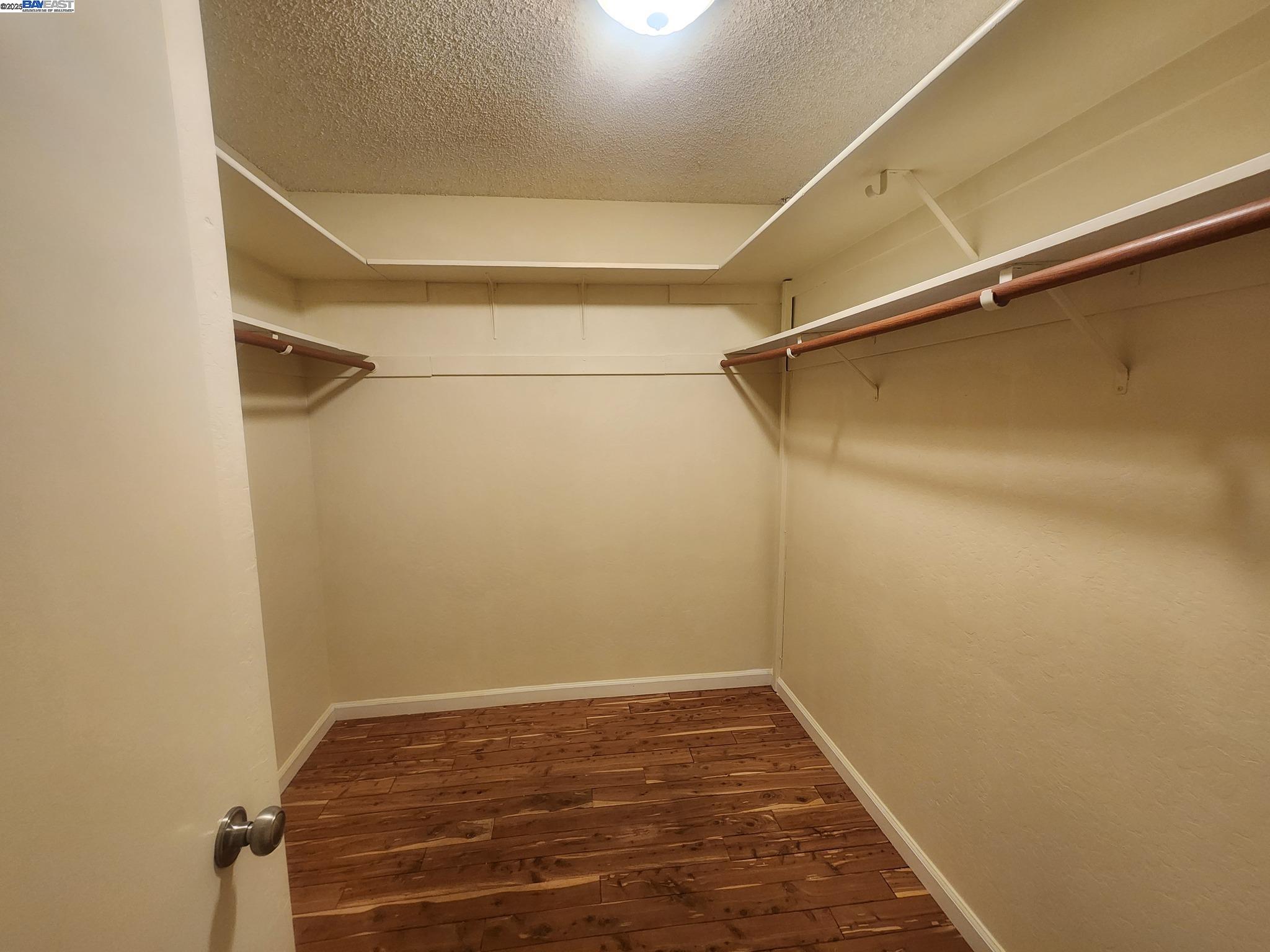 Detail Gallery Image 16 of 24 For 121 Rubicon Cir, Danville,  CA 94526 - 2 Beds | 2 Baths