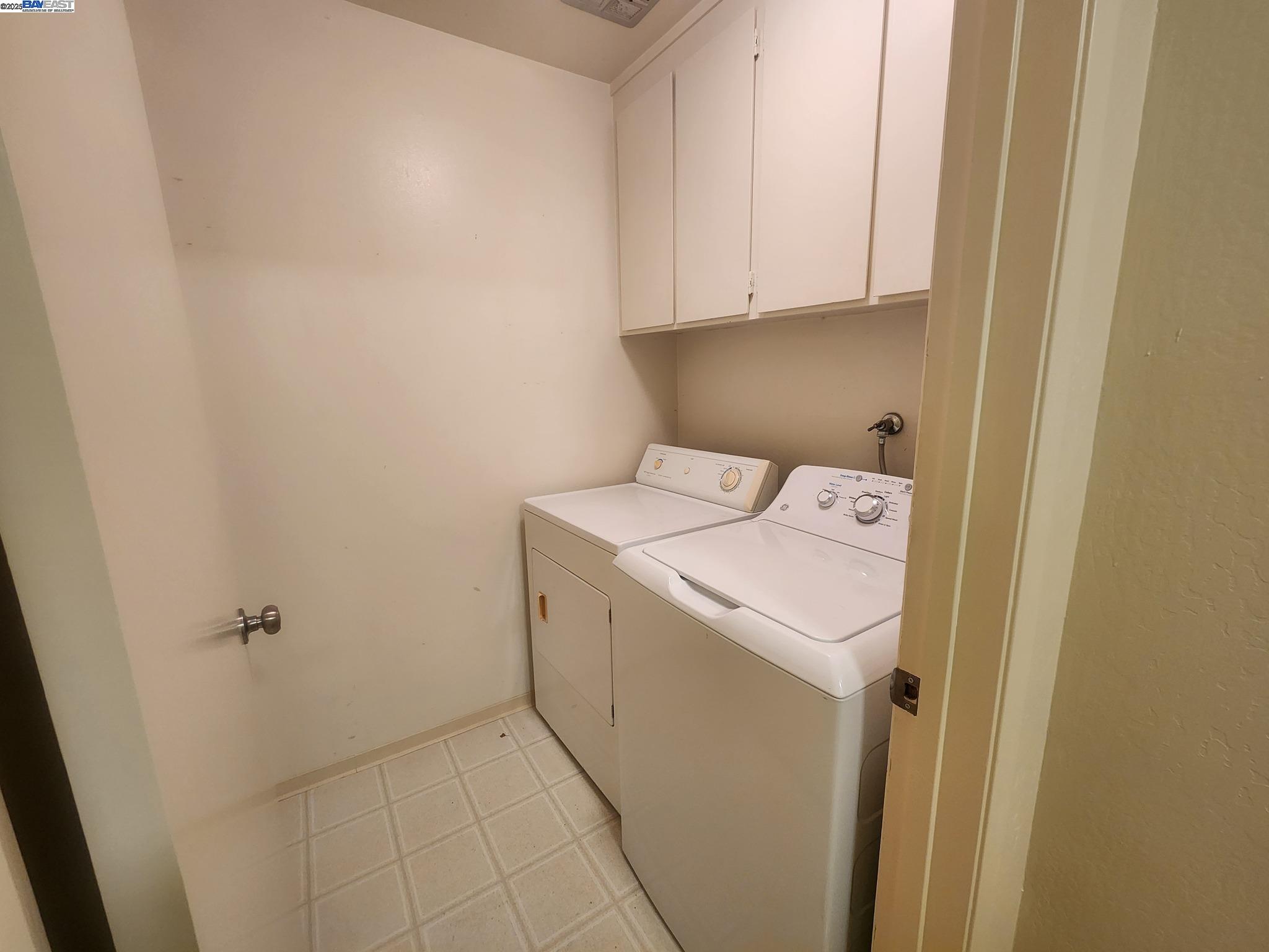 Detail Gallery Image 19 of 24 For 121 Rubicon Cir, Danville,  CA 94526 - 2 Beds | 2 Baths