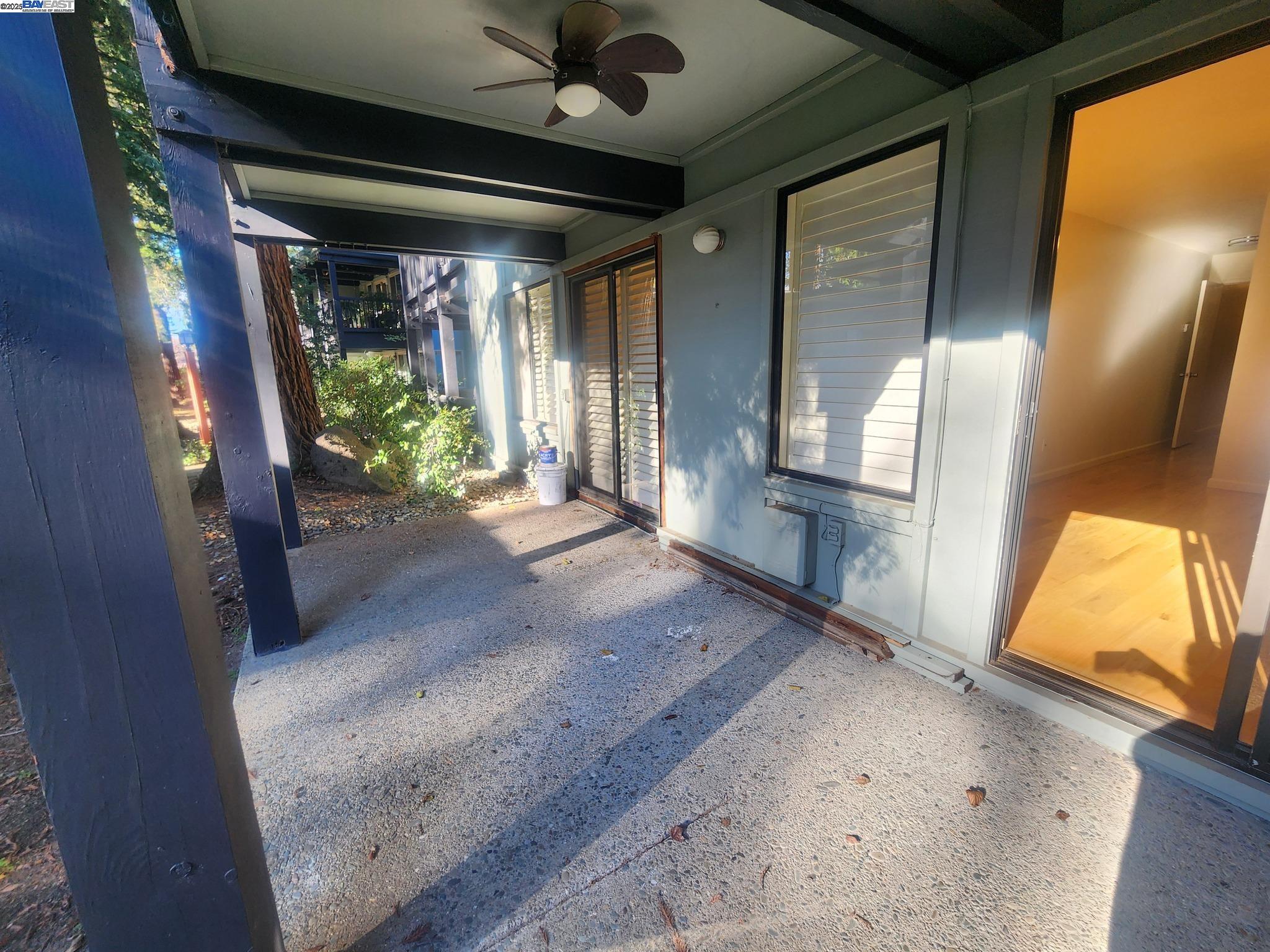 Detail Gallery Image 20 of 24 For 121 Rubicon Cir, Danville,  CA 94526 - 2 Beds | 2 Baths