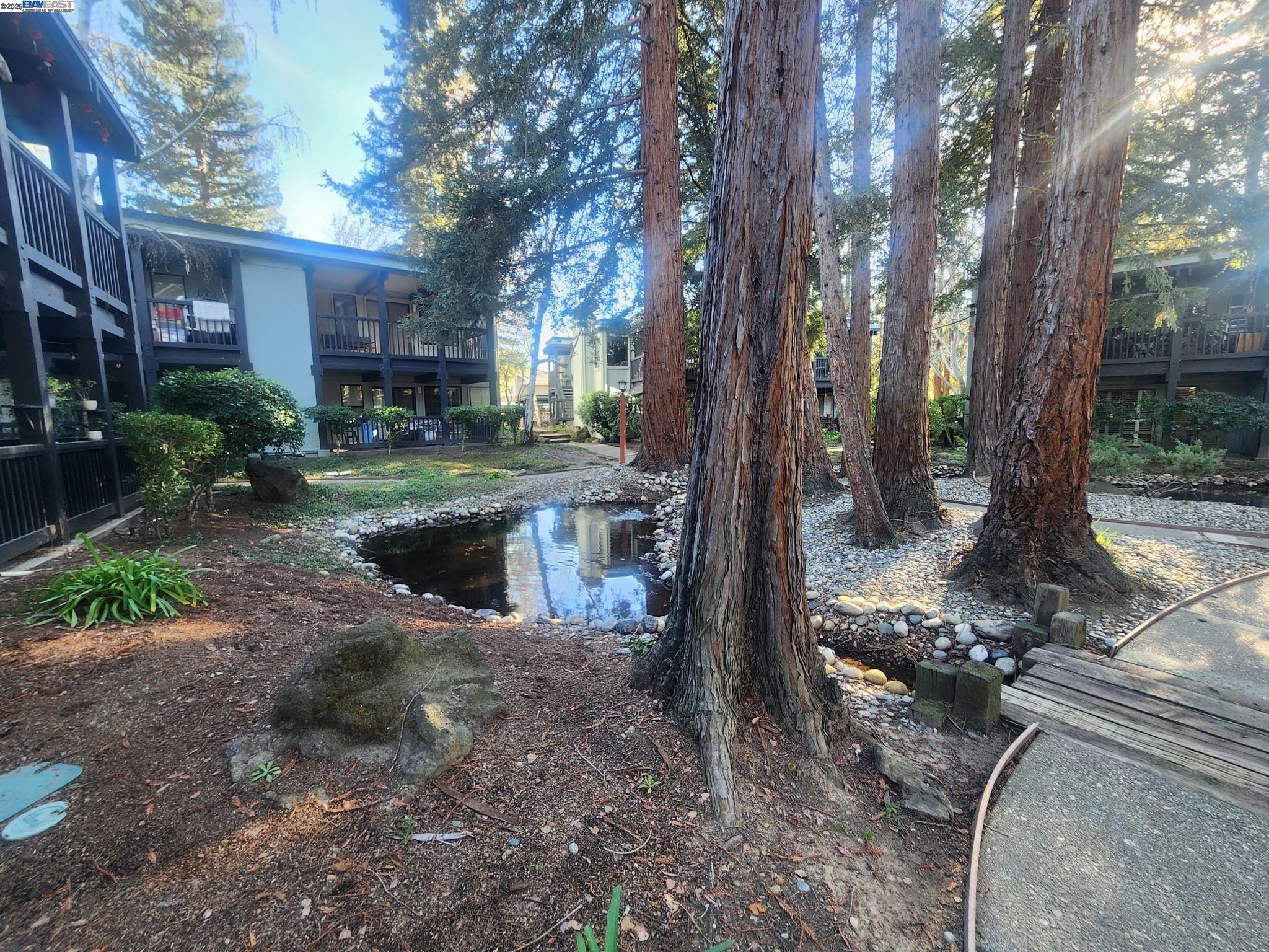 Detail Gallery Image 24 of 24 For 121 Rubicon Cir, Danville,  CA 94526 - 2 Beds | 2 Baths