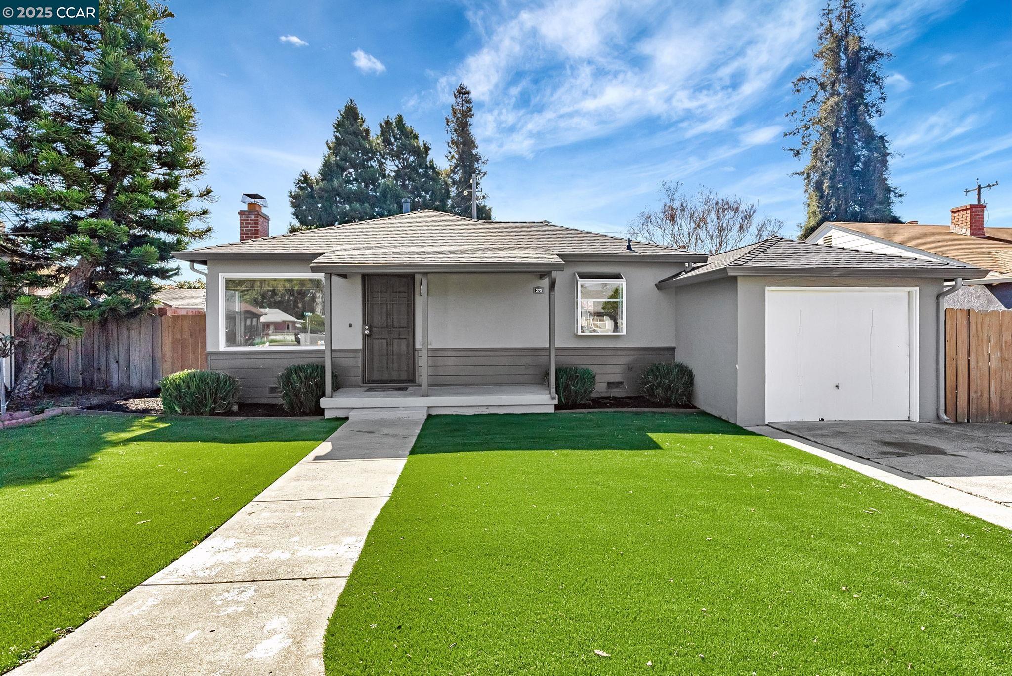 Detail Gallery Image 1 of 1 For 373 Rotary St, Hayward,  CA 94541 - 3 Beds | 1 Baths