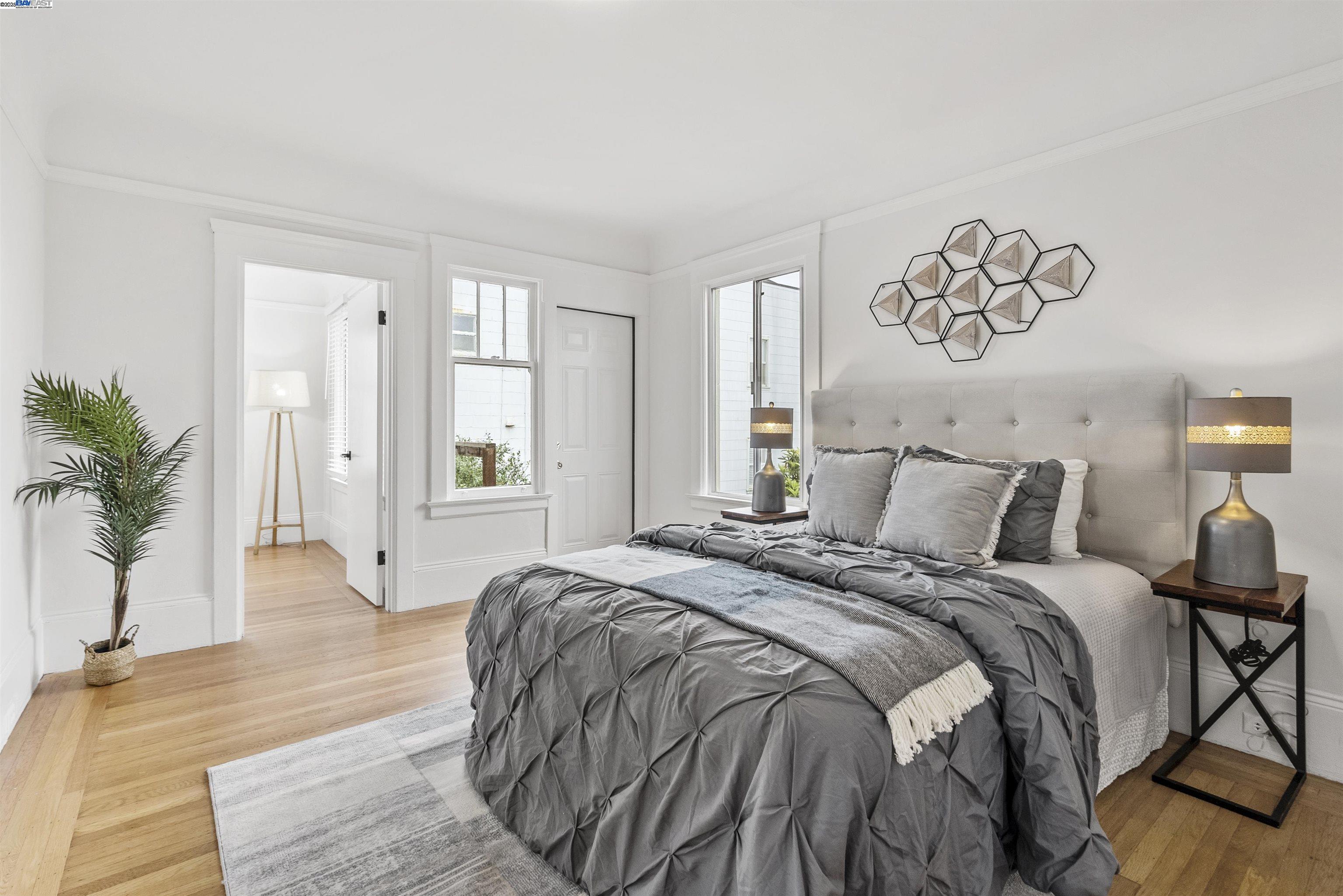 property-img