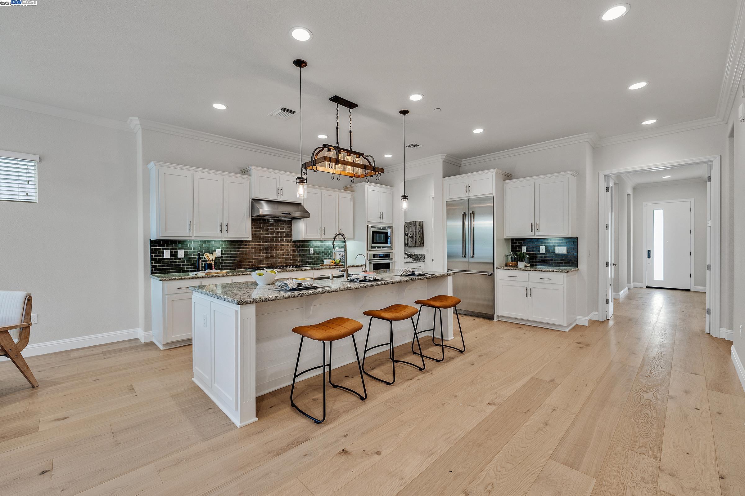 Detail Gallery Image 12 of 52 For 4519 Spring Mountain Way, Dublin,  CA 94568 - 5 Beds | 4 Baths