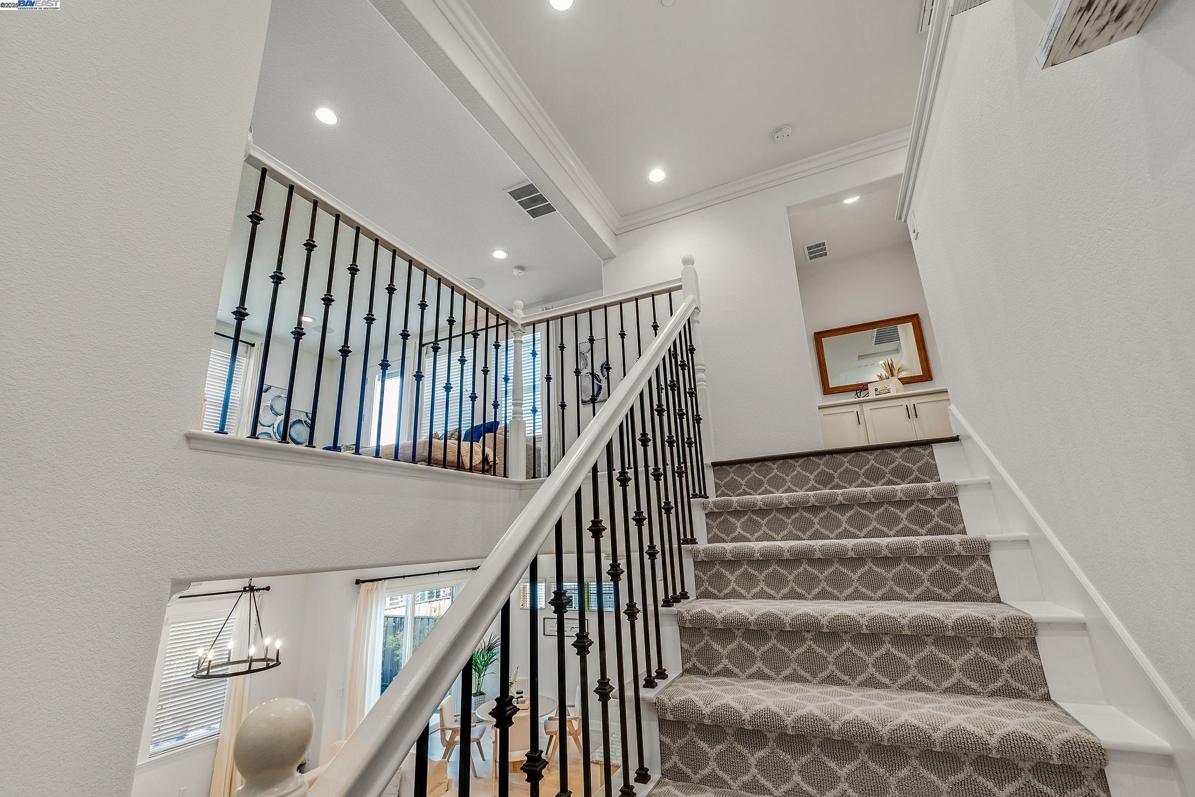 Detail Gallery Image 23 of 52 For 4519 Spring Mountain Way, Dublin,  CA 94568 - 5 Beds | 4 Baths