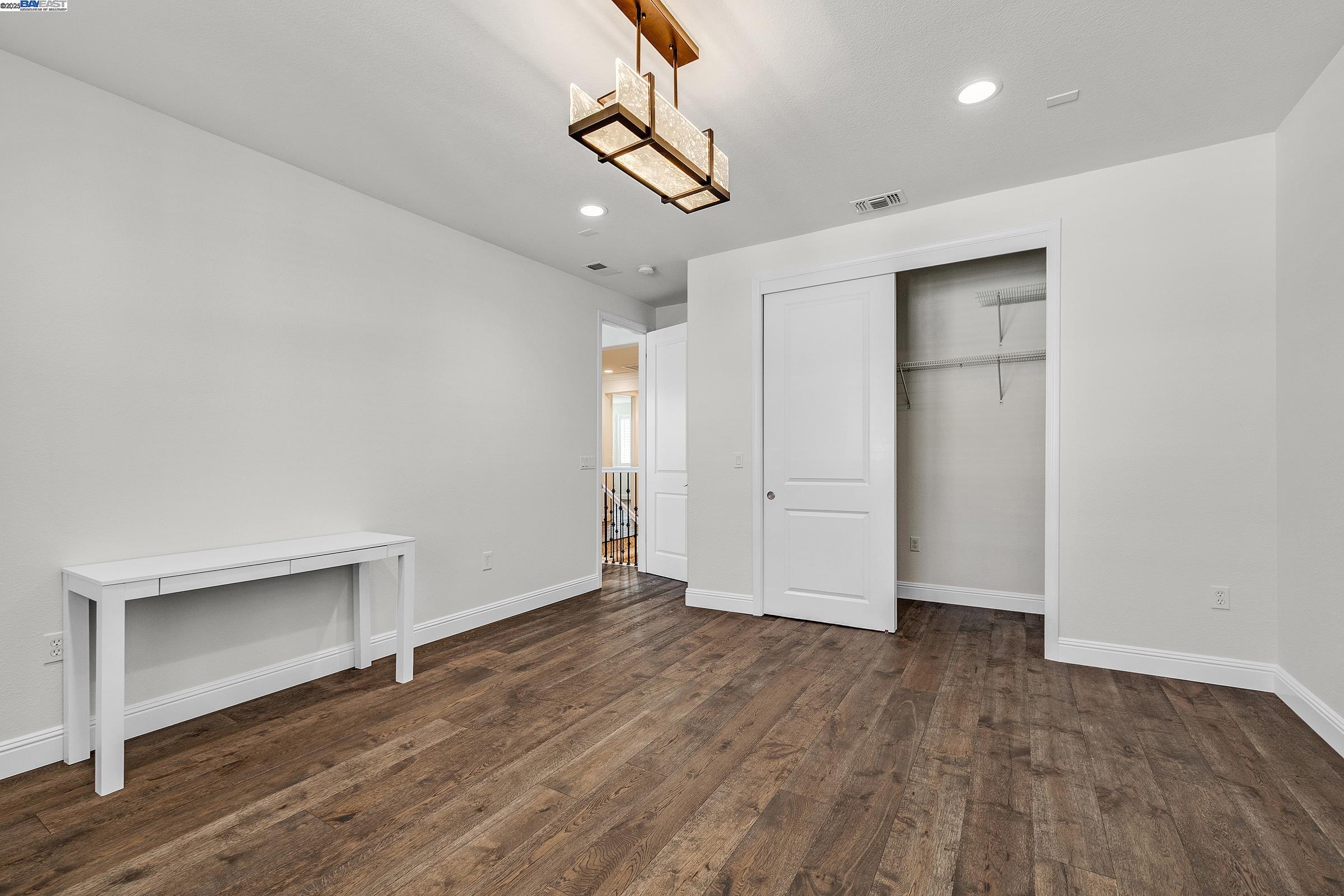 Detail Gallery Image 27 of 52 For 4519 Spring Mountain Way, Dublin,  CA 94568 - 5 Beds | 4 Baths
