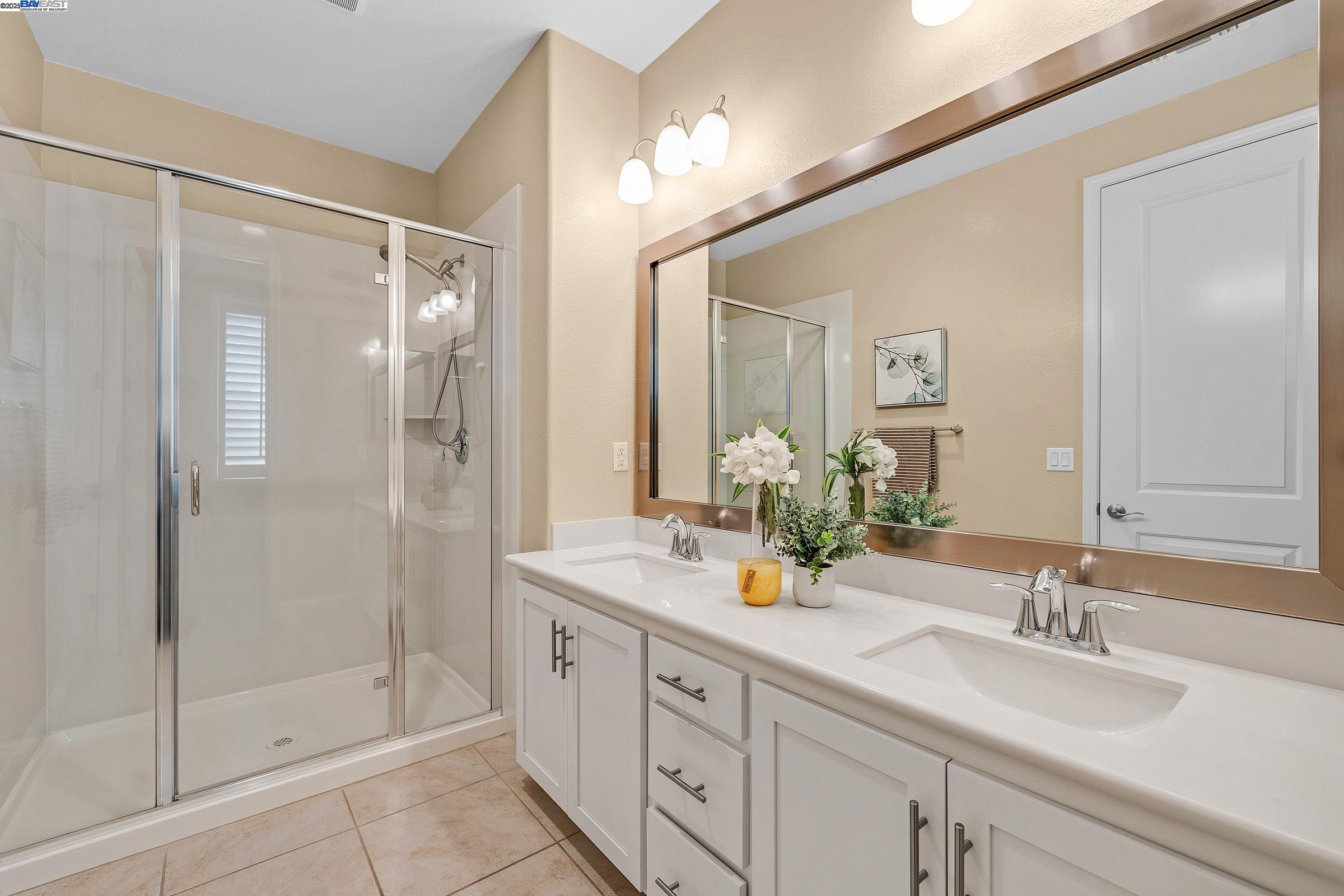 Detail Gallery Image 33 of 52 For 4519 Spring Mountain Way, Dublin,  CA 94568 - 5 Beds | 4 Baths