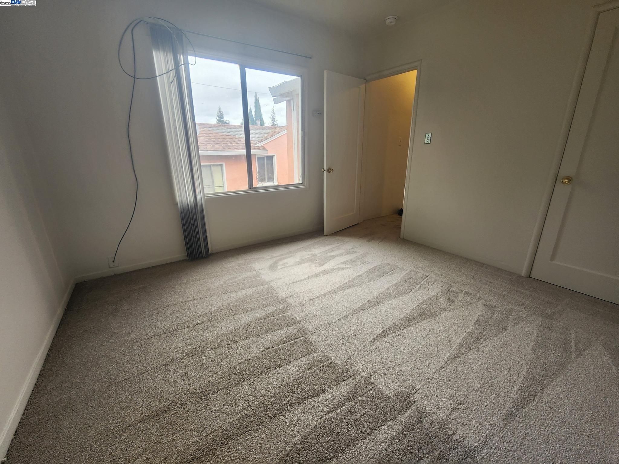 Detail Gallery Image 11 of 13 For 1587 C St, Hayward,  CA 94541 - 1 Beds | 1 Baths