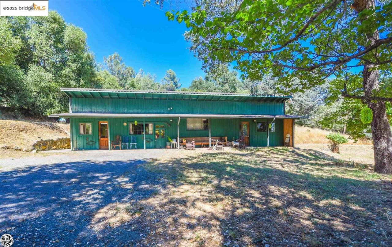 Detail Gallery Image 1 of 1 For 10635 Sunshine Hill, Sonora,  CA 95370 - 2 Beds | 1 Baths