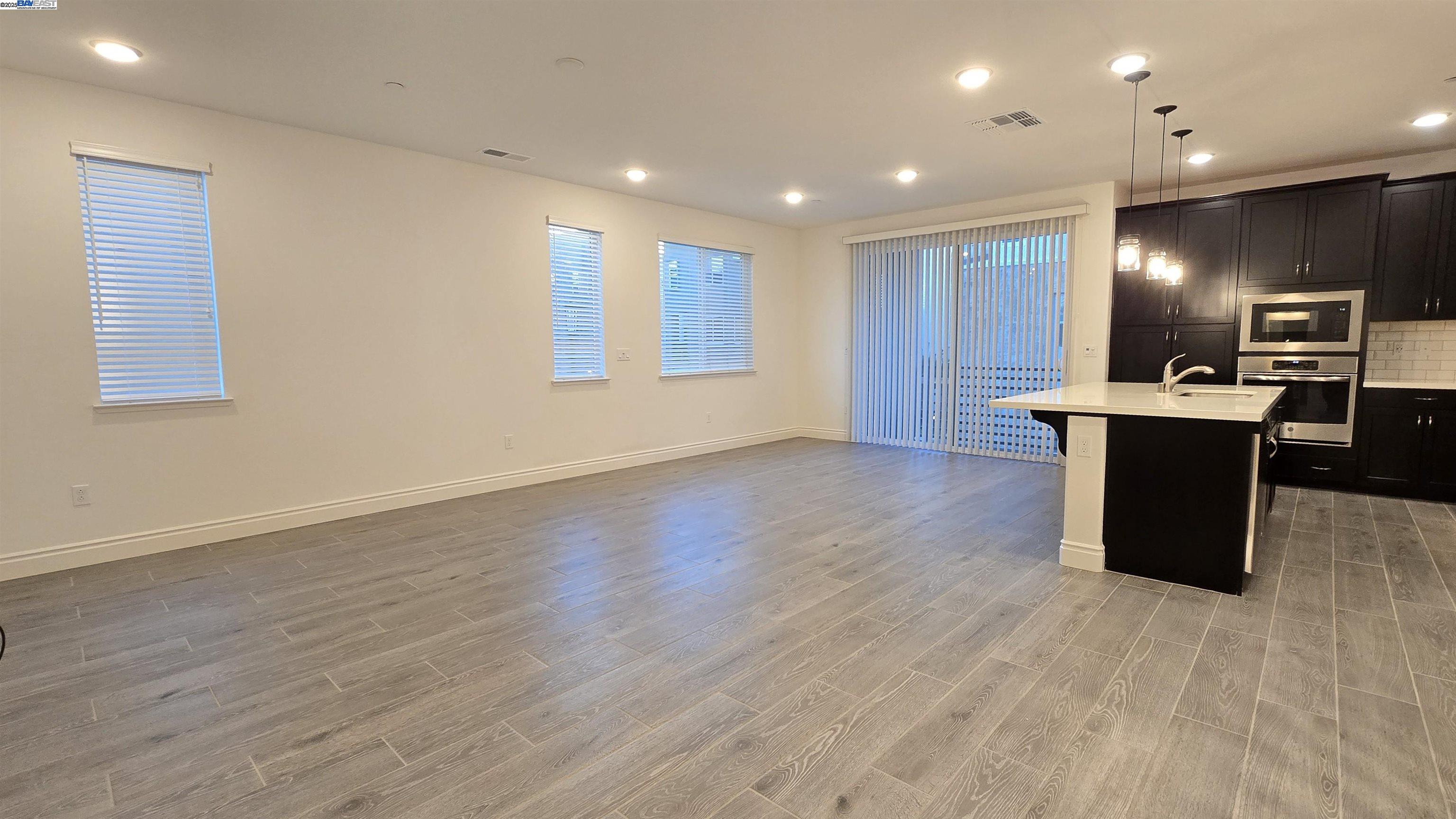 Photo #13: 41089022 Listing: Photo #13