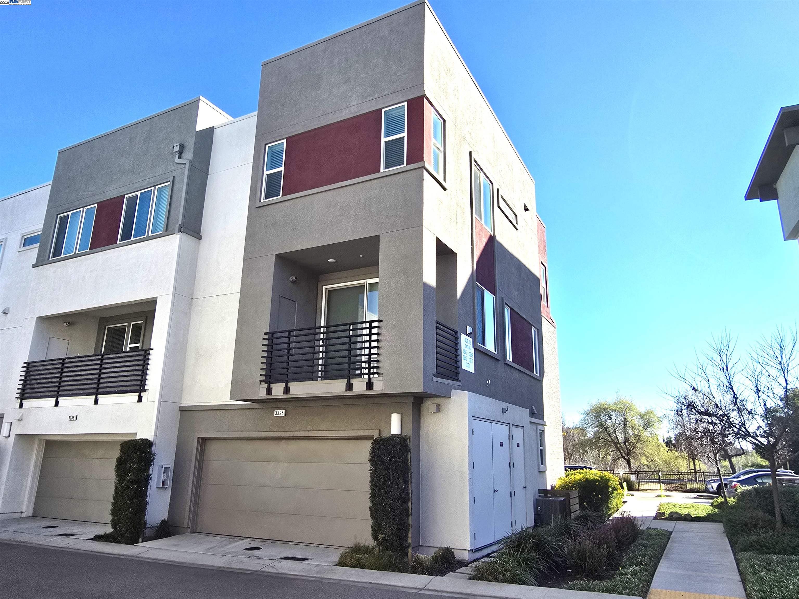 Photo #4: 41089022 Listing: Photo #4