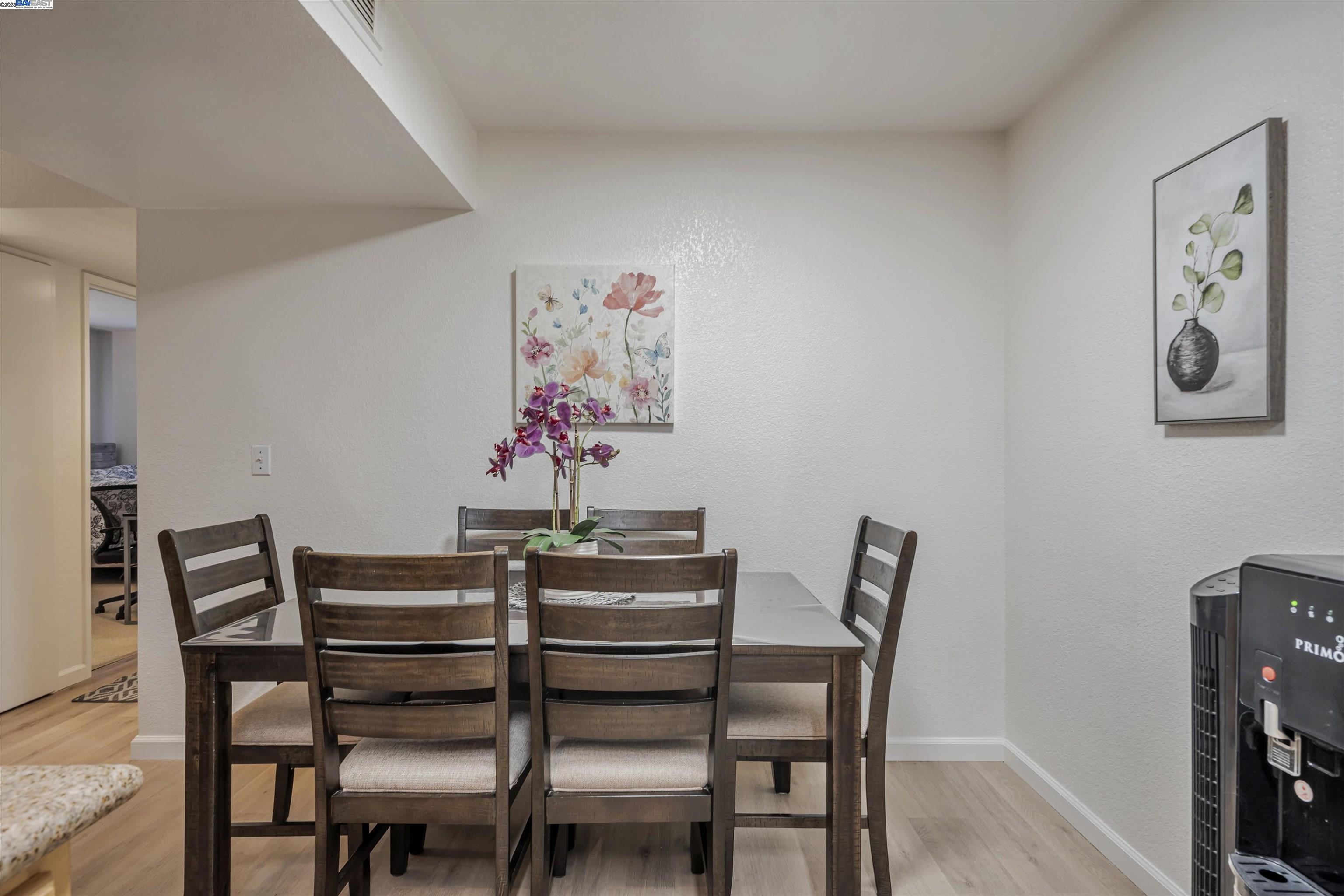 Photo #16: 41089033 Listing: Photo #16