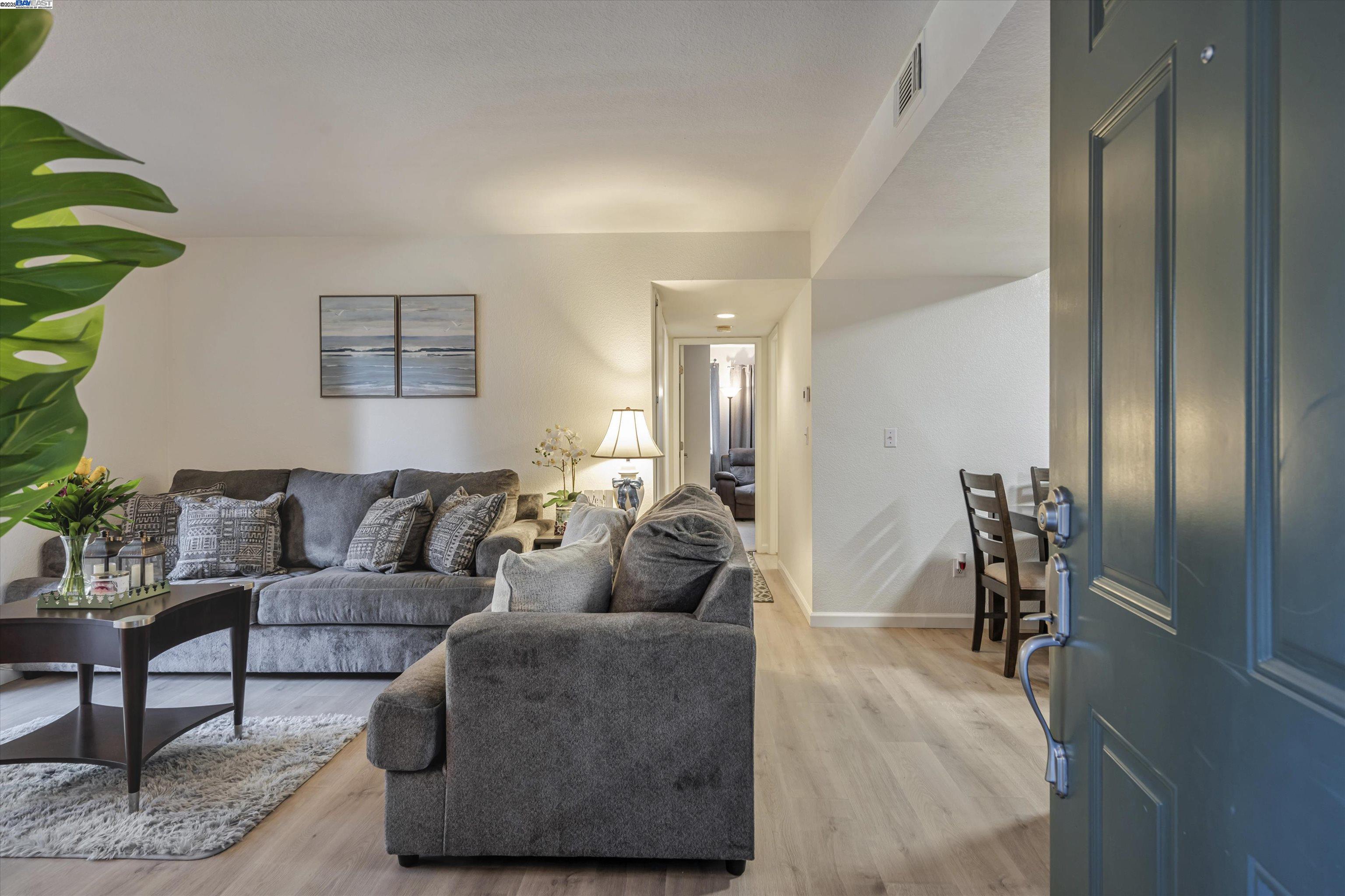 Photo #4: 41089033 Listing 