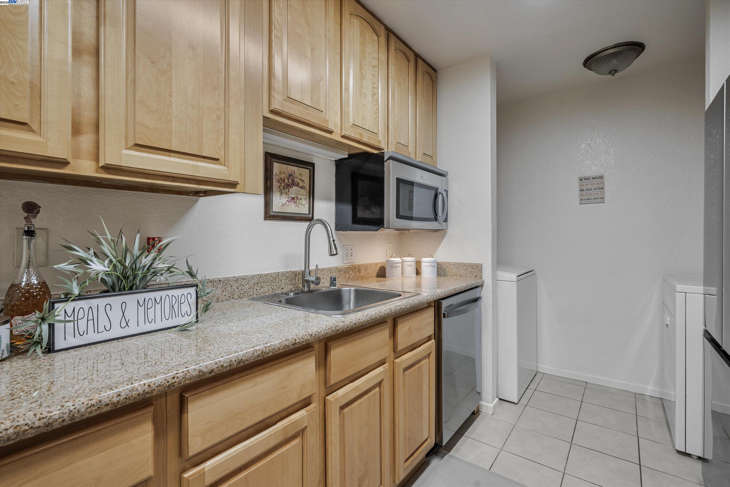 Photo #9: 41089033 Listing: Photo #9