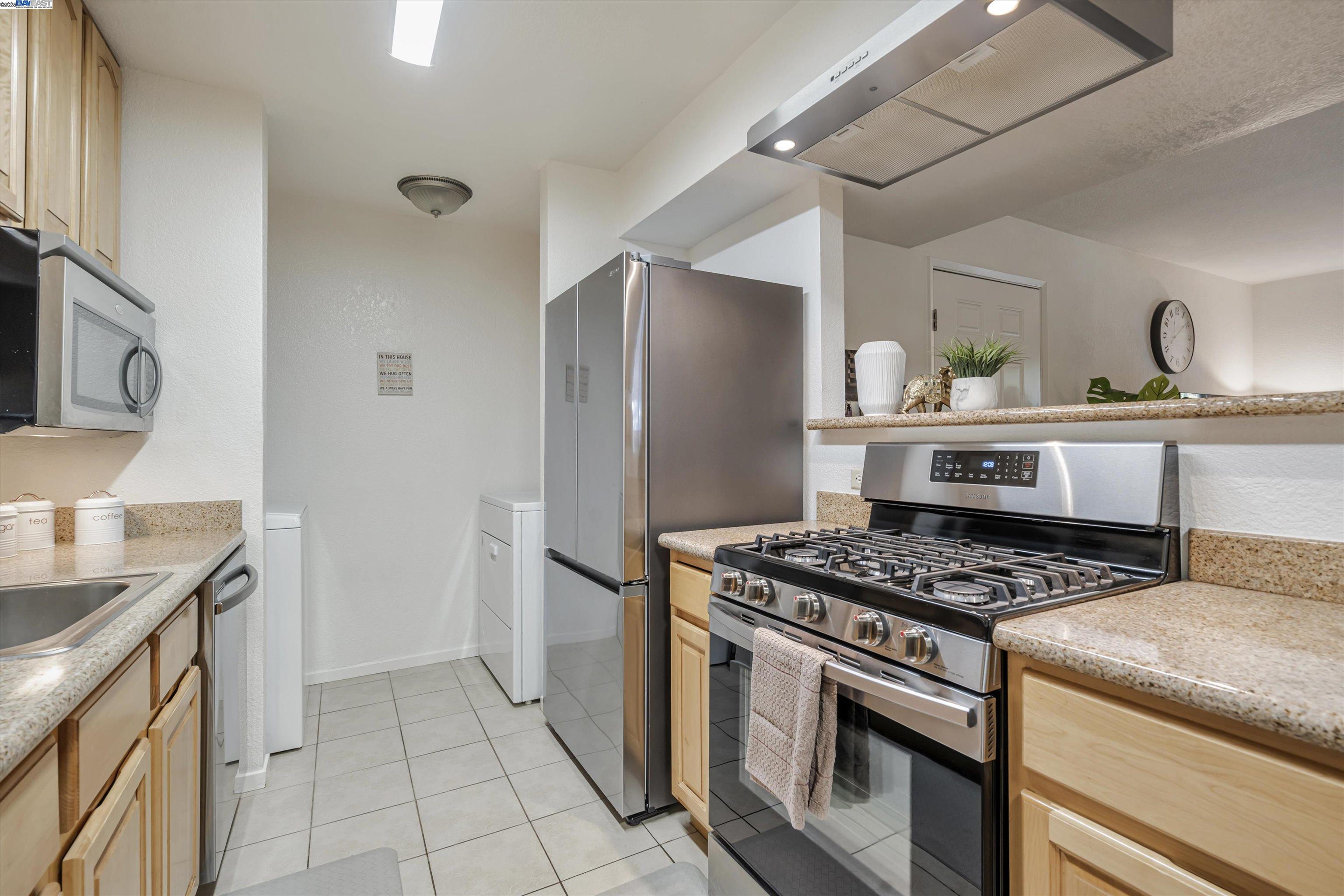 Photo #10: 41089033 Listing: Photo #10