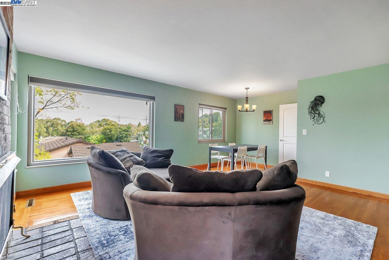 property-img