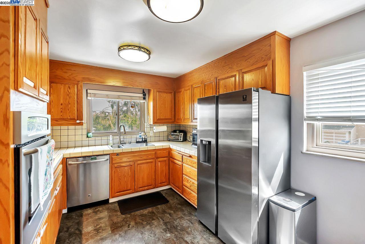 property-img