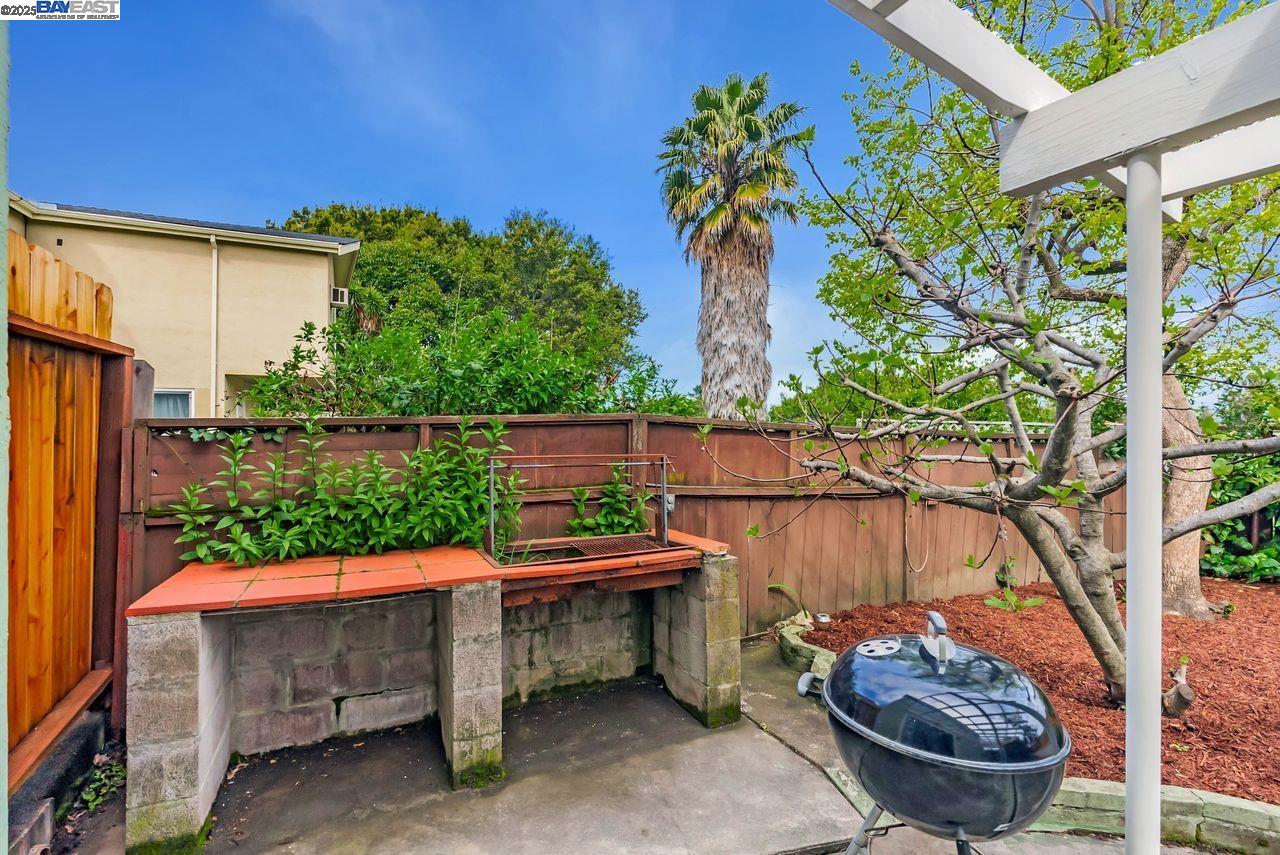 property-img