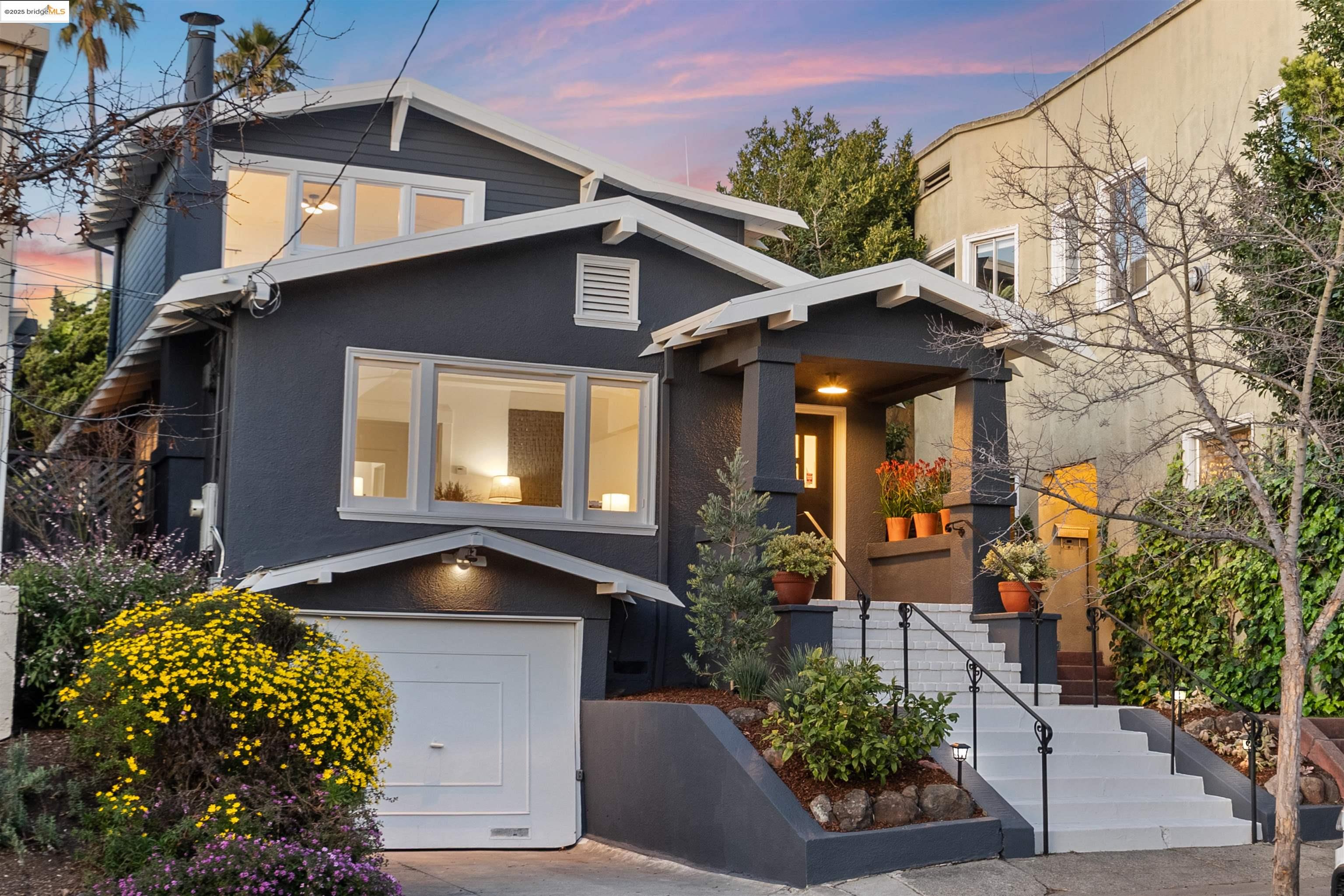 Detail Gallery Image 1 of 1 For 260 Mather Street, Oakland,  CA 94611 - 4 Beds | 2 Baths