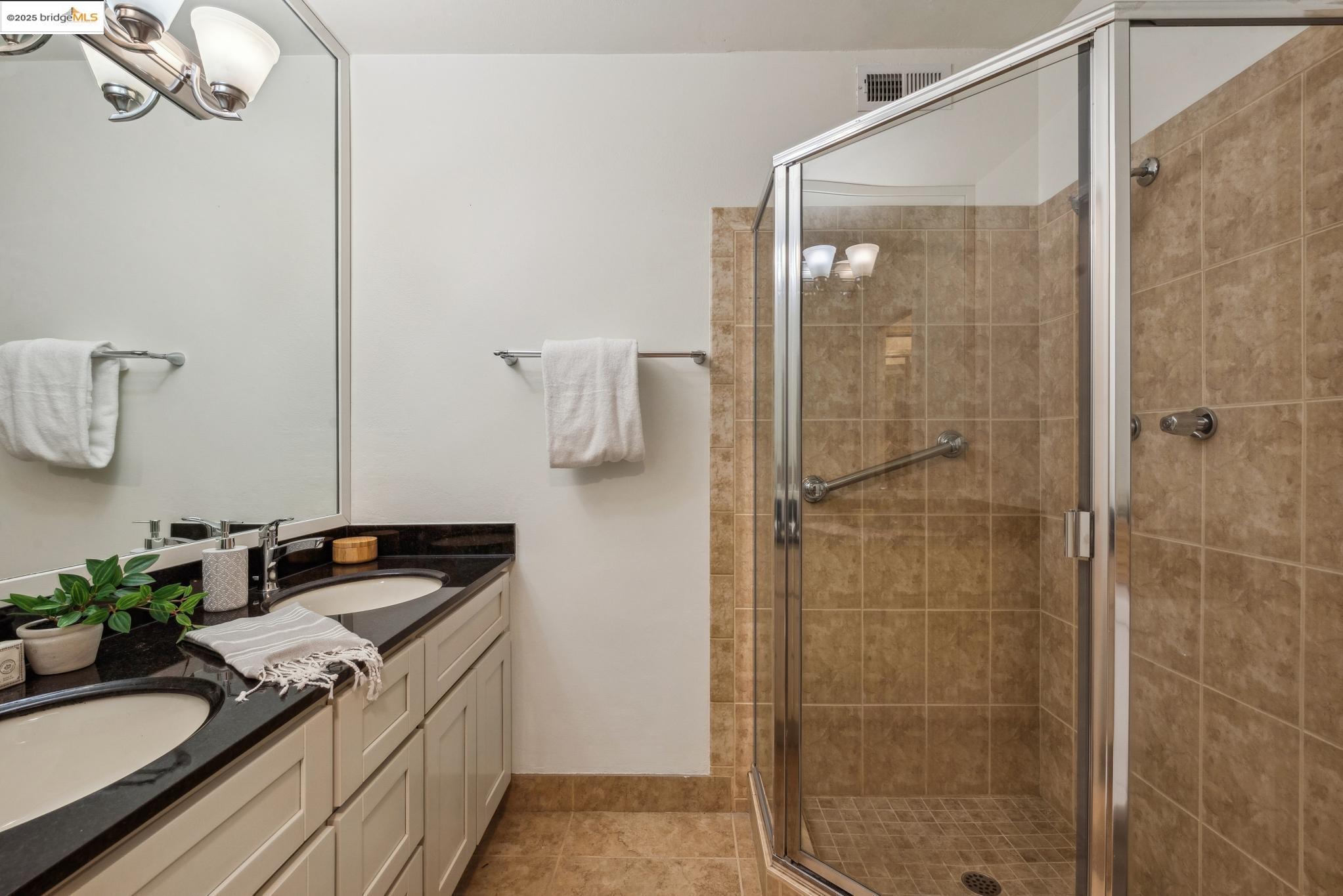 Photo #35: 41089107 Listing: Photo #35