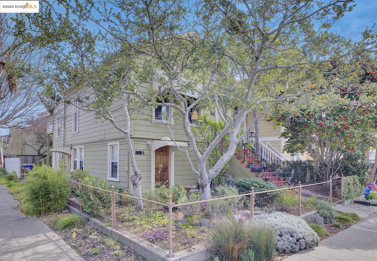 Detail Gallery Image 5 of 19 For 1220 9th St, Alameda,  CA 94501 - – Beds | – Baths