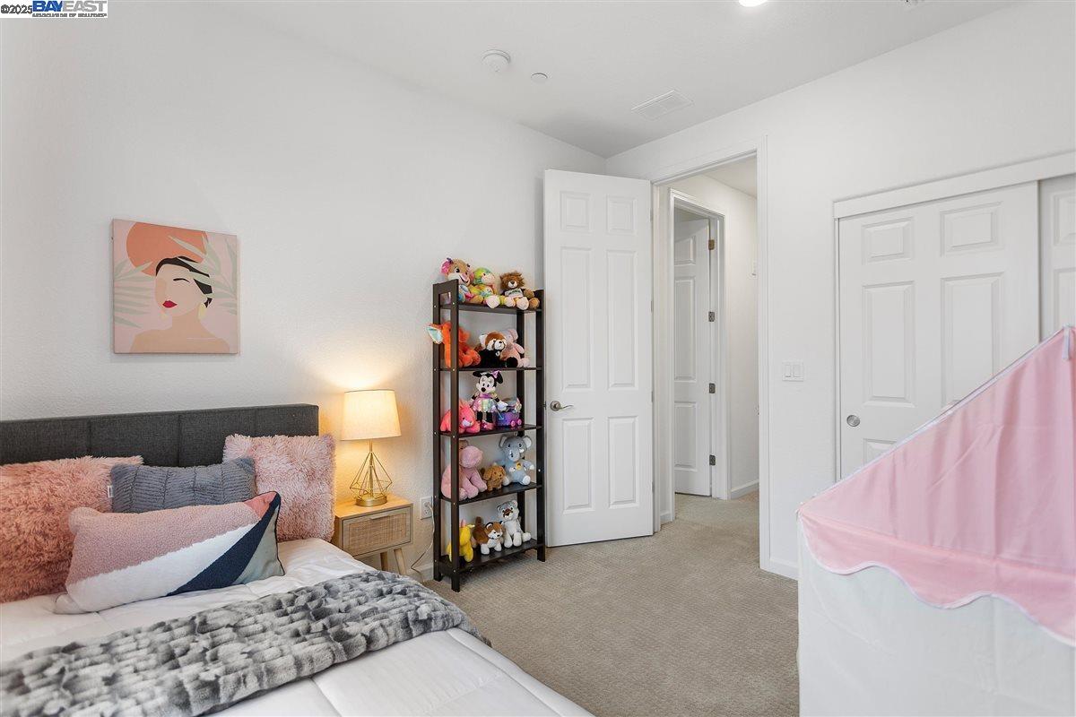 Detail Gallery Image 28 of 36 For 403 Industrial Parkway, Hayward,  CA 94544 - 4 Beds | 3/1 Baths