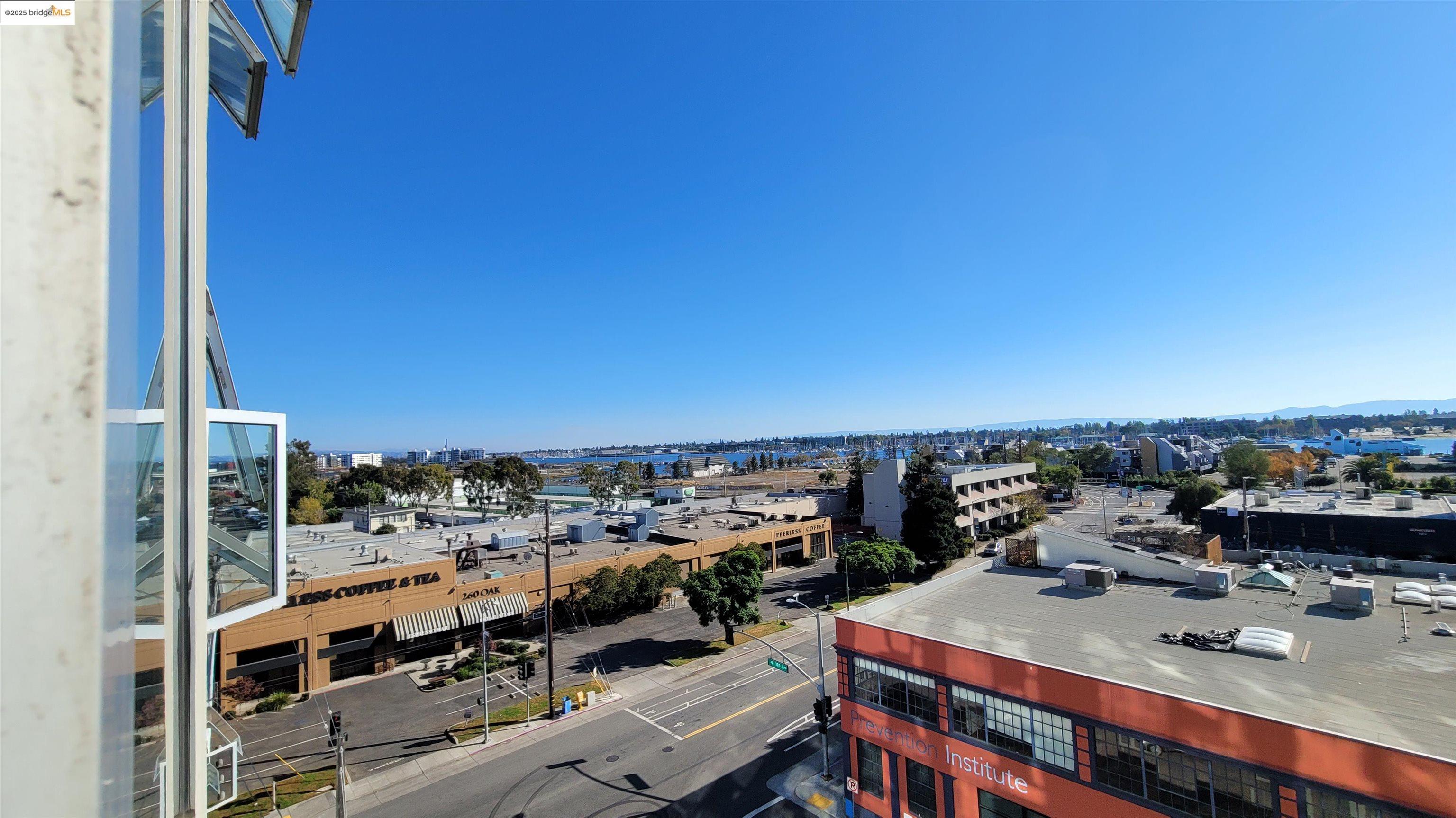 Detail Gallery Image 2 of 21 For 311 Oak St #730,  Oakland,  CA 94607 - 1 Beds | 1 Baths
