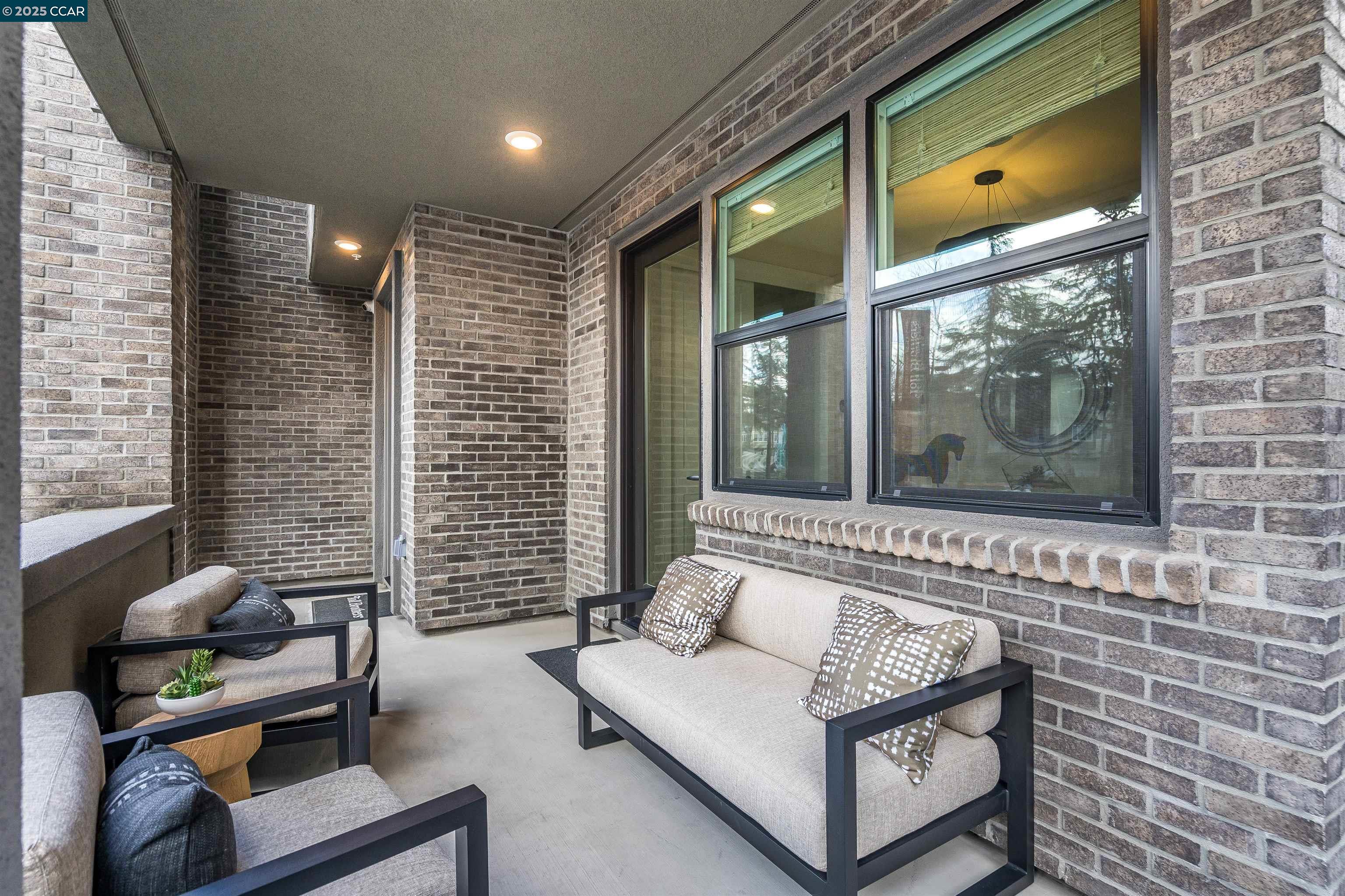 Detail Gallery Image 21 of 29 For 1102 Althea Terraces #1,  Sunnyvale,  CA 94086 - 4 Beds | 3/1 Baths