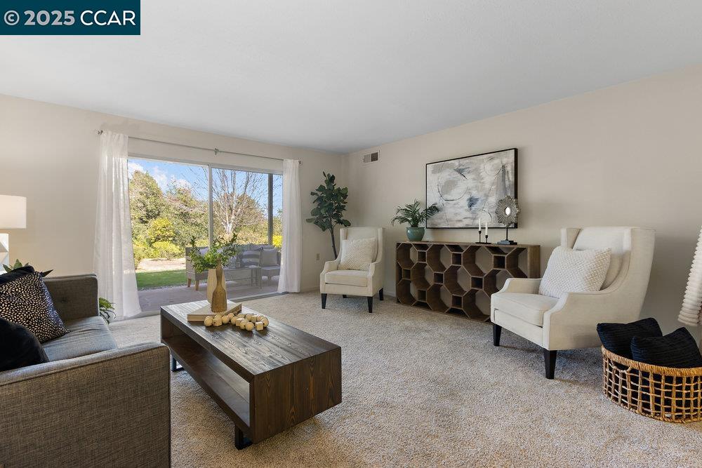 Photo #5: 41089124 Listing 