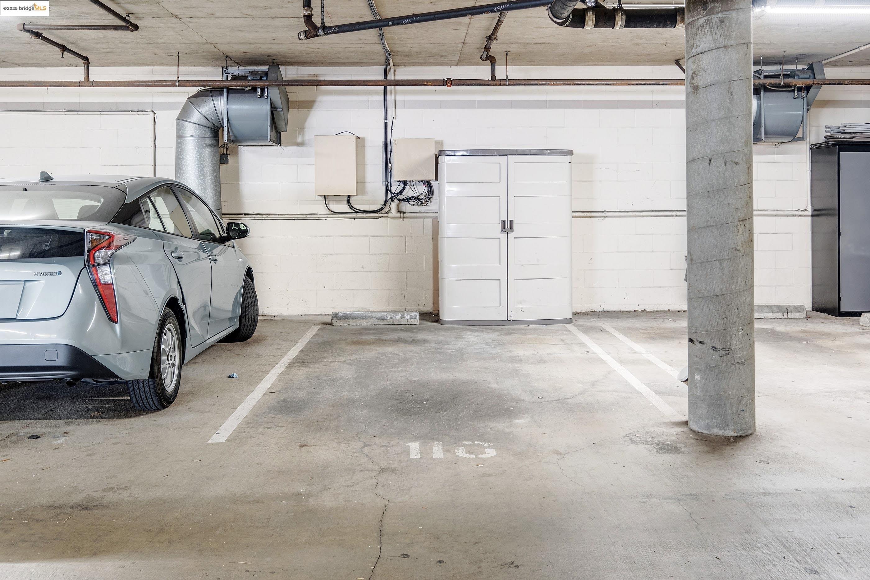 389 Belmont St # 110, Oakland, California 94610, 2 Bedrooms Bedrooms, 4 Rooms Rooms,2 BathroomsBathrooms,Residential,For Sale,389 Belmont St # 110,41089131
