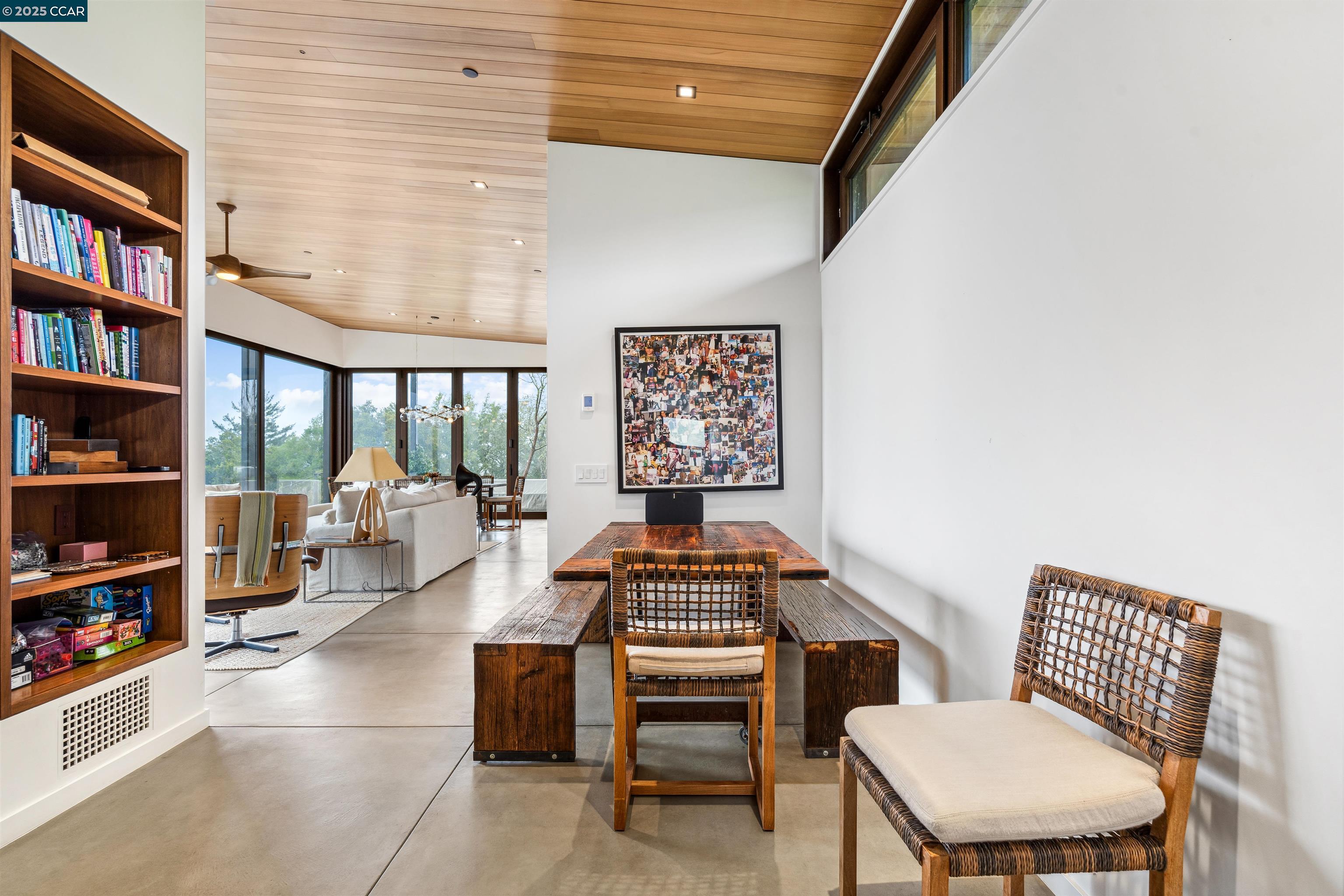 Detail Gallery Image 12 of 31 For West Dry Creek Rd, Healdsburg,  CA 95448 - 5 Beds | 5/2 Baths