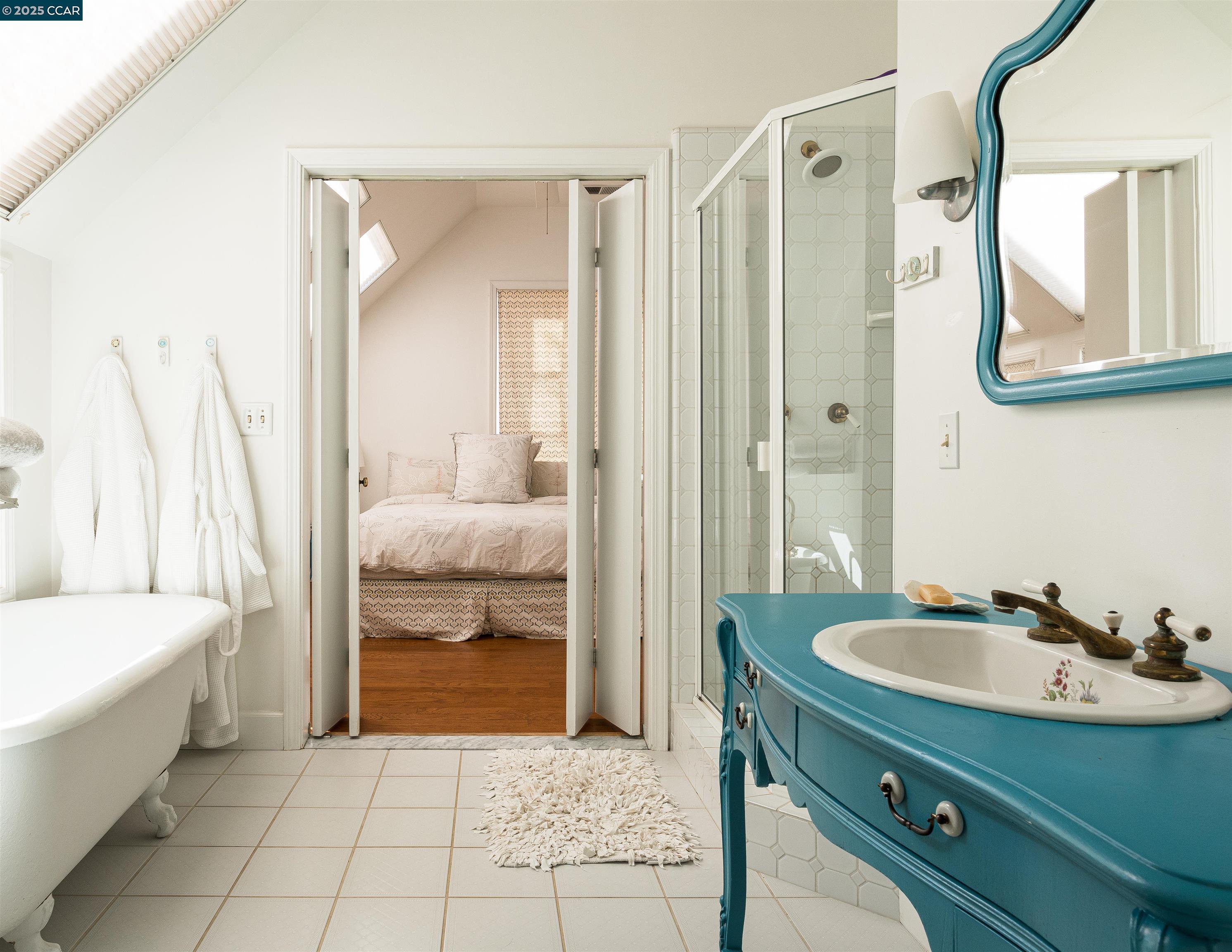 Detail Gallery Image 25 of 31 For West Dry Creek Rd, Healdsburg,  CA 95448 - 5 Beds | 5/2 Baths