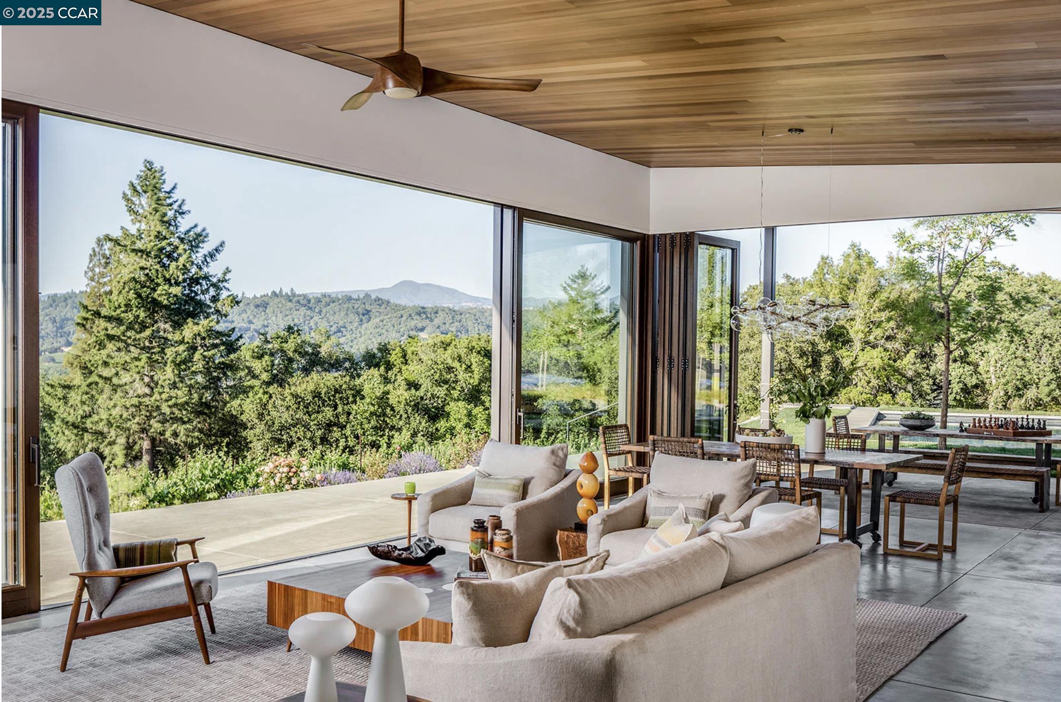 Detail Gallery Image 6 of 31 For West Dry Creek Rd, Healdsburg,  CA 95448 - 5 Beds | 5/2 Baths