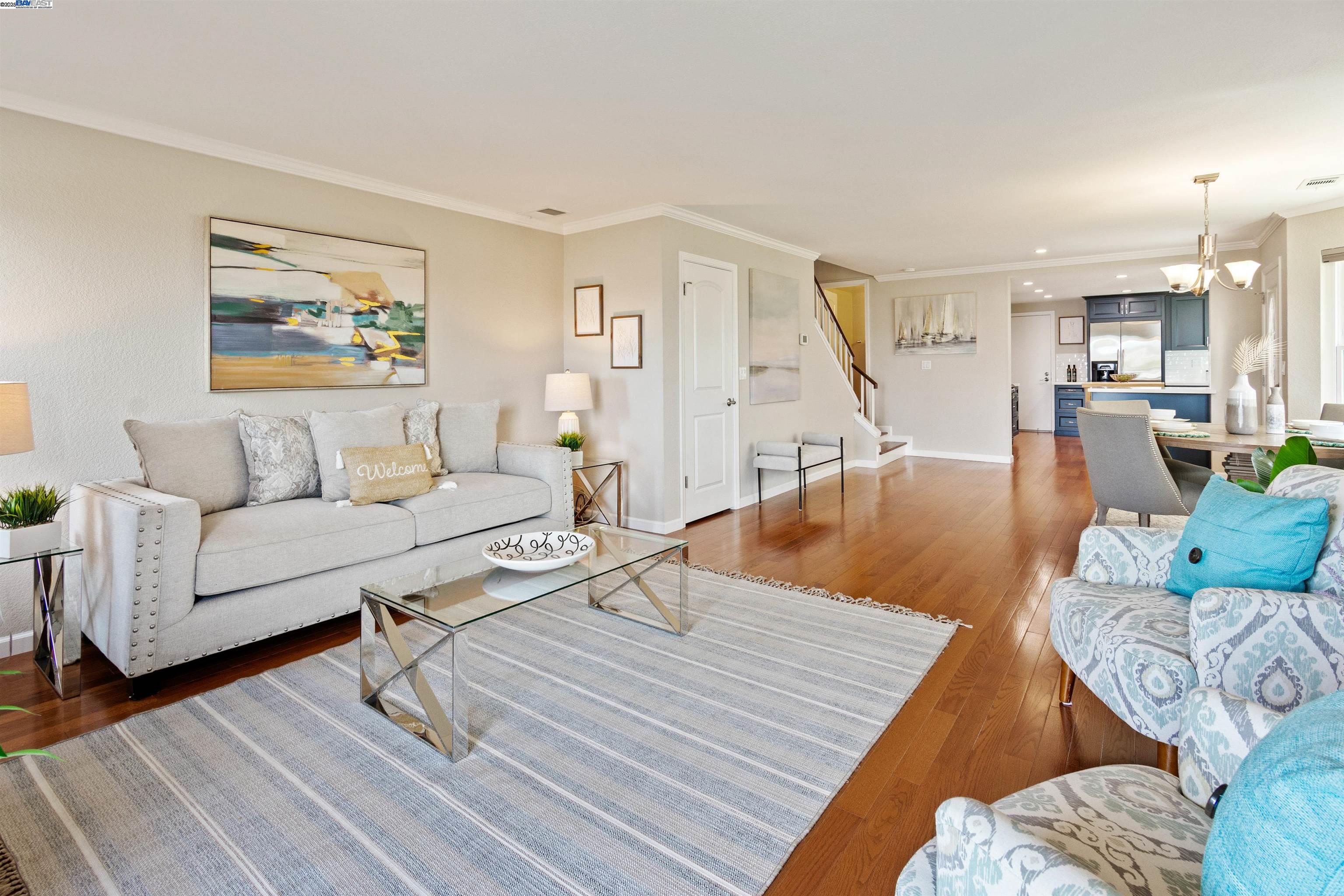 Detail Gallery Image 19 of 37 For 29 Bay Park Terrace, Alameda,  CA 94502 - 3 Beds | 2/1 Baths
