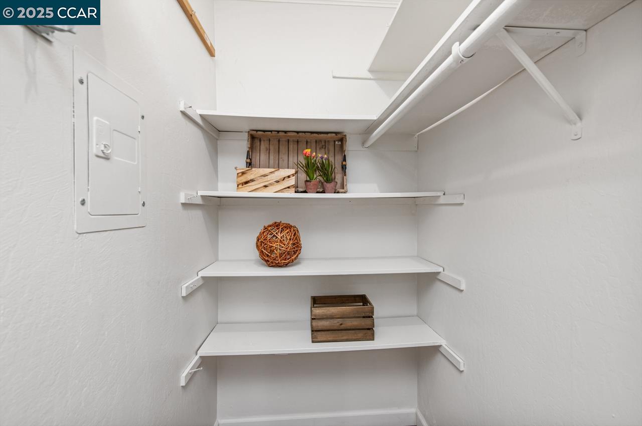 Detail Gallery Image 12 of 29 For 2742 Oak Rd #197,  Walnut Creek,  CA 94597 - 1 Beds | 1 Baths